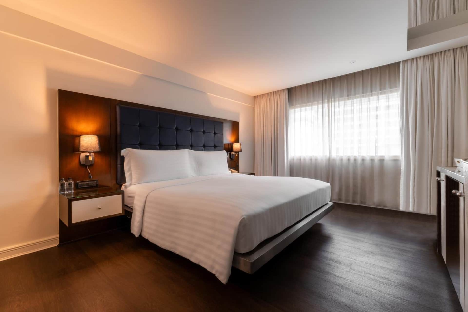 Night Hotel Bangkok - Sukhumvit 15