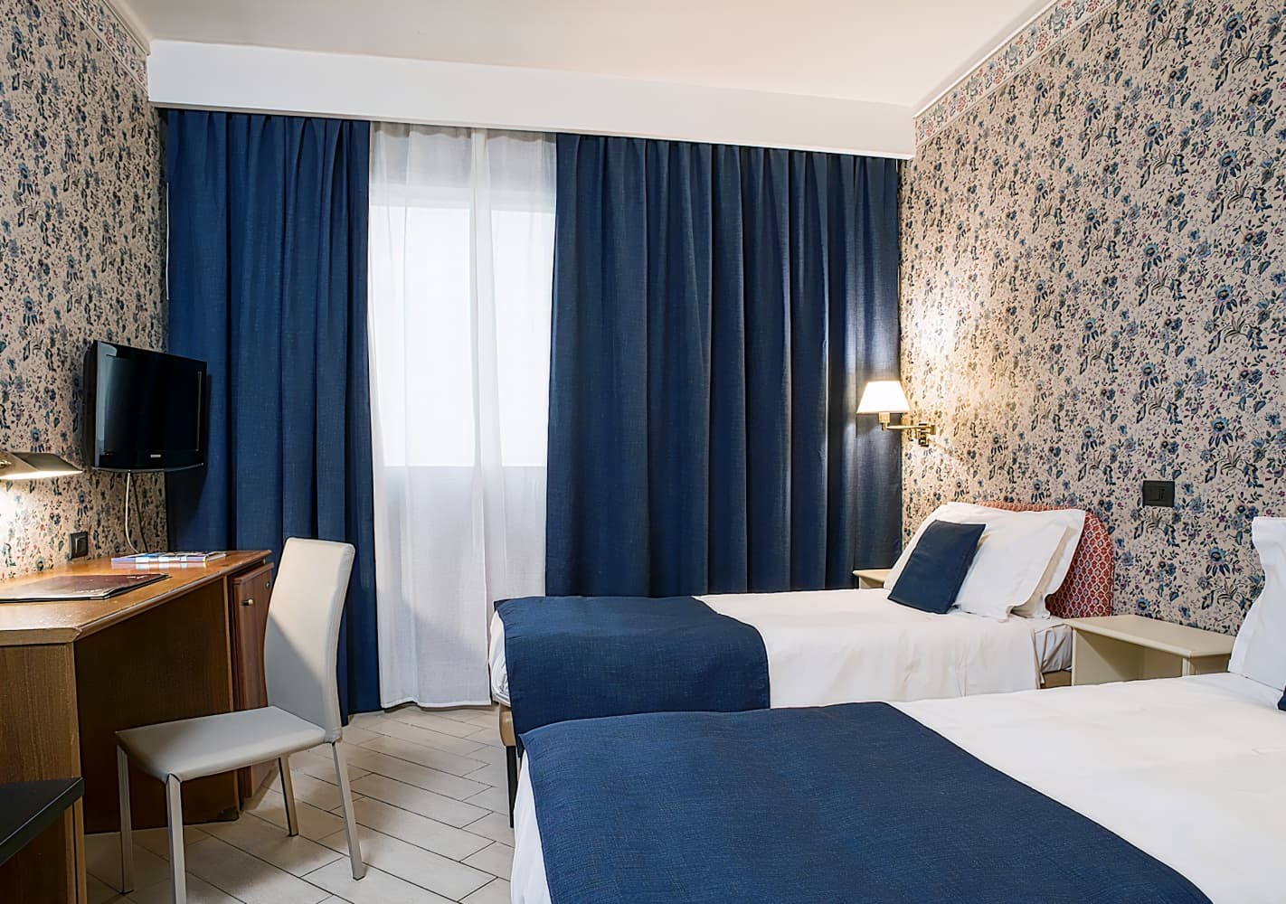 Hotel Plaza