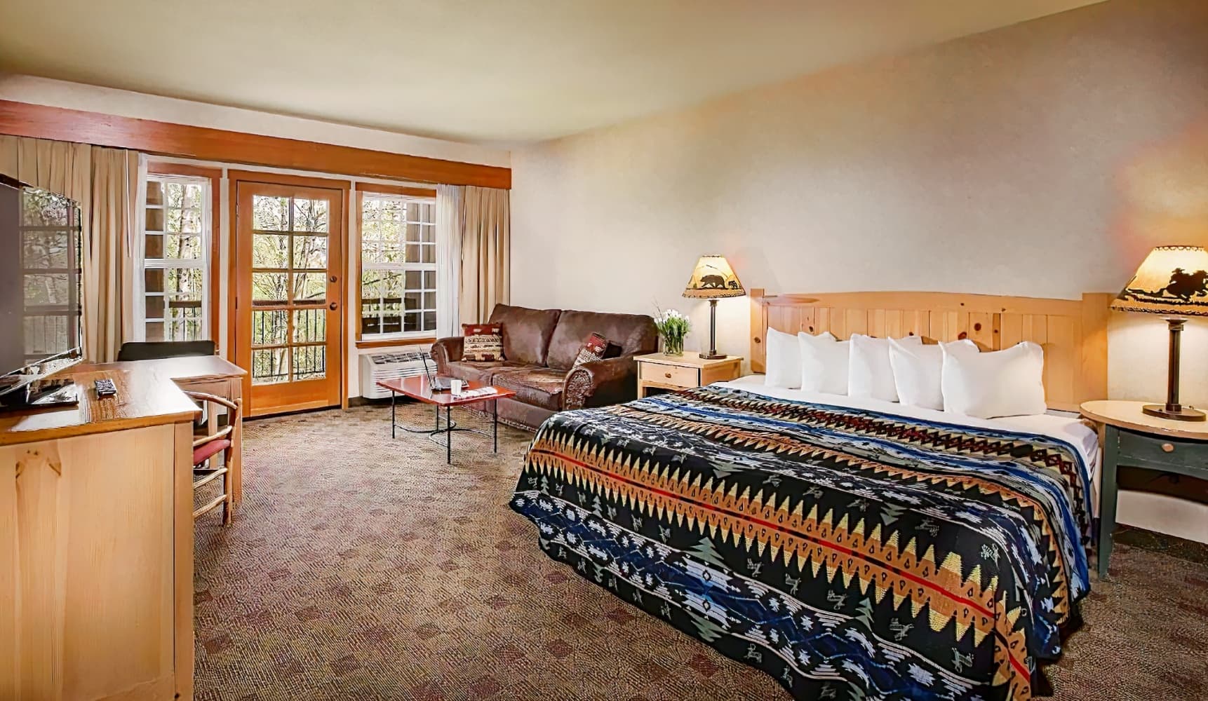Heathman Lodge