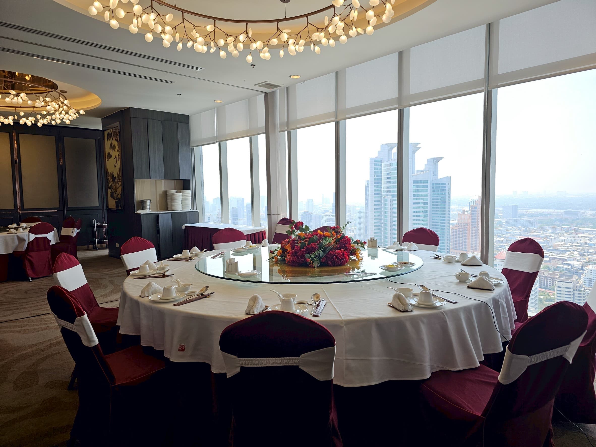 Column Bangkok Hotel