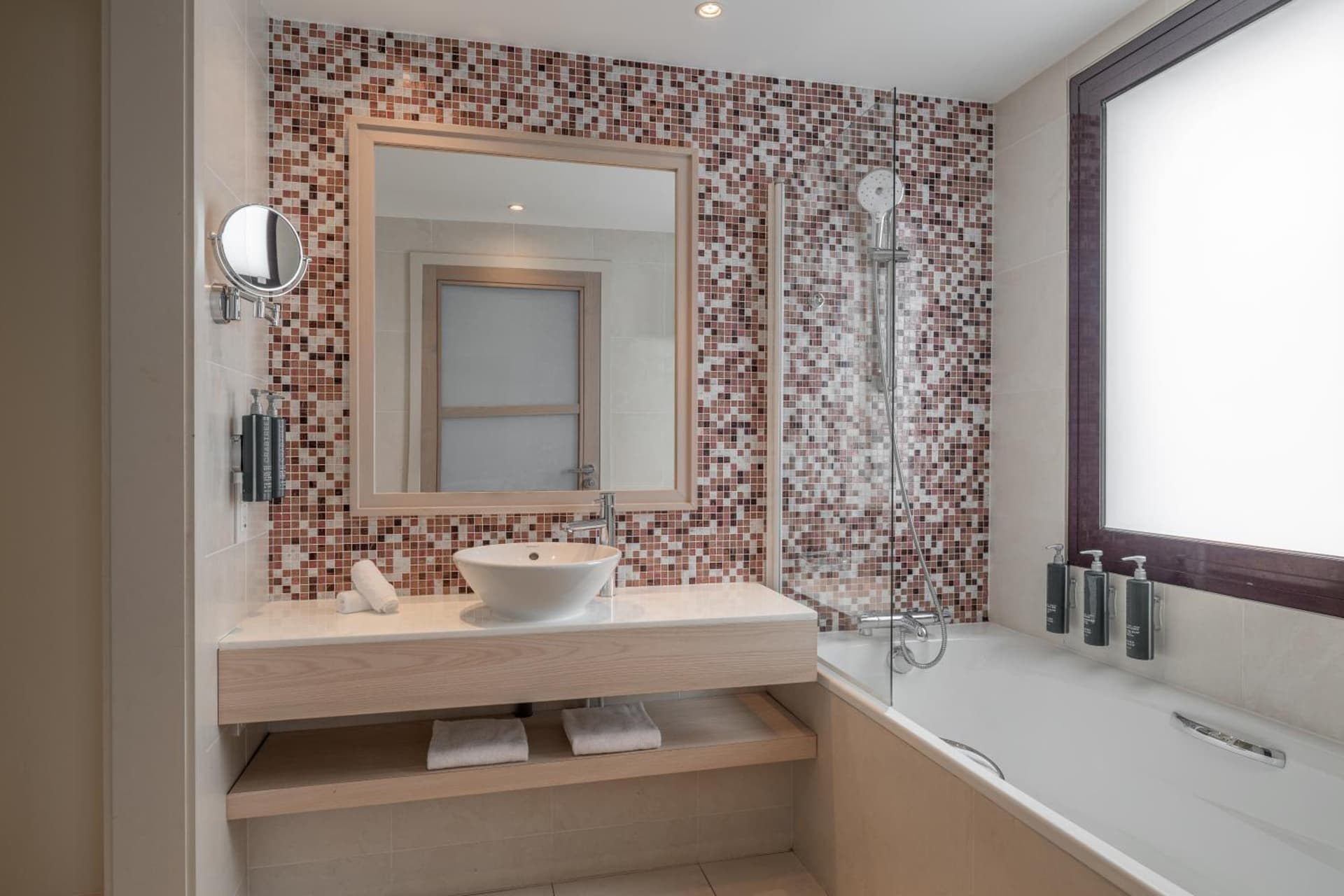 Hilton Evian Les Bains