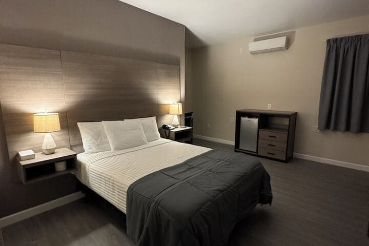 Dream Hotel Bronx