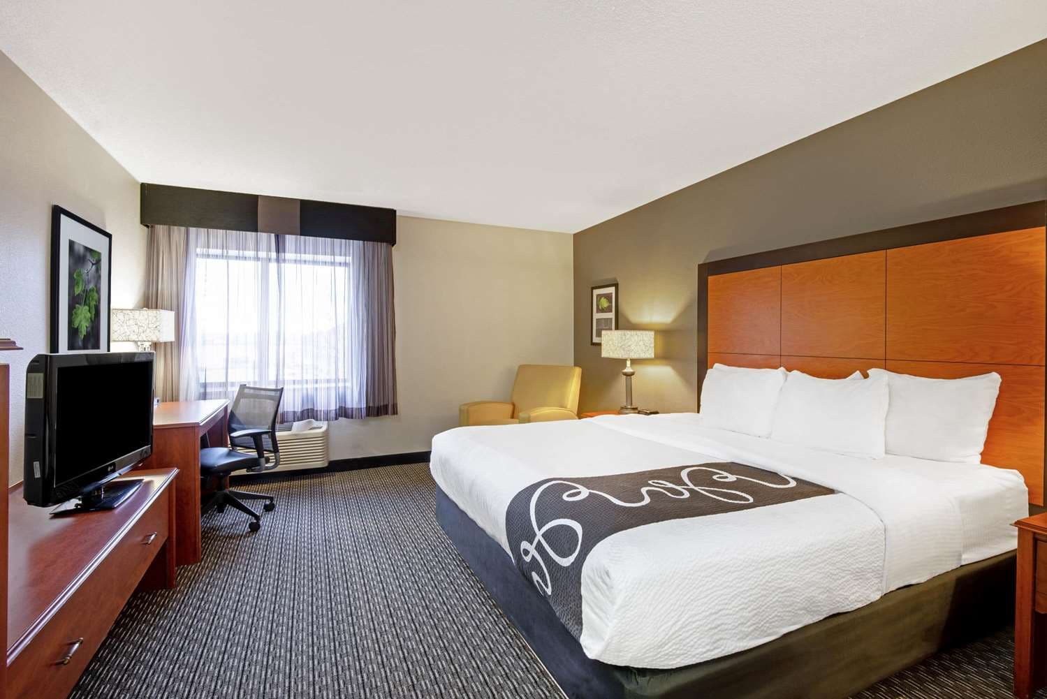 La Quinta by Wyndham Harrisburg Airport Hershey