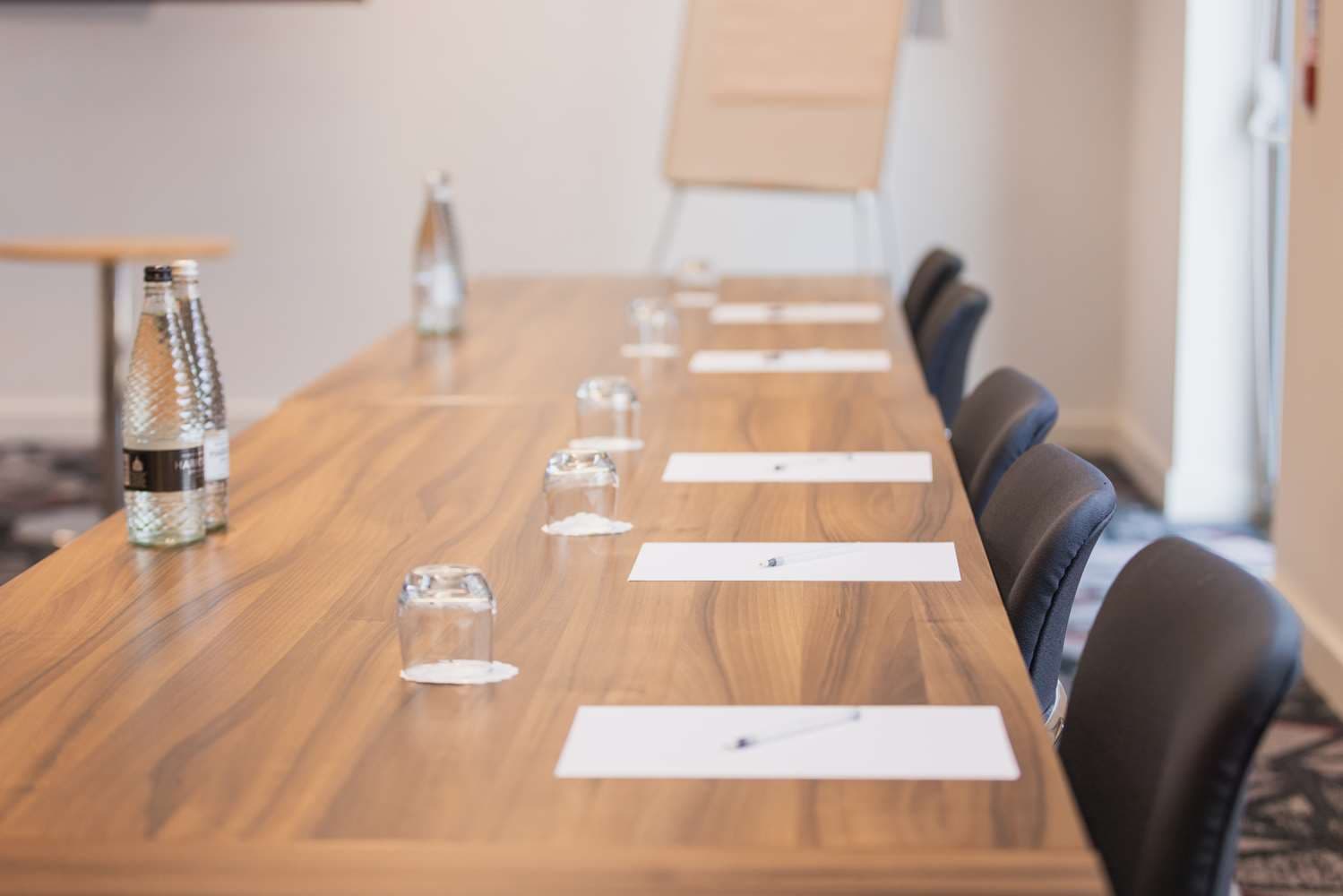 Hilton Garden Inn Birmingham Airport