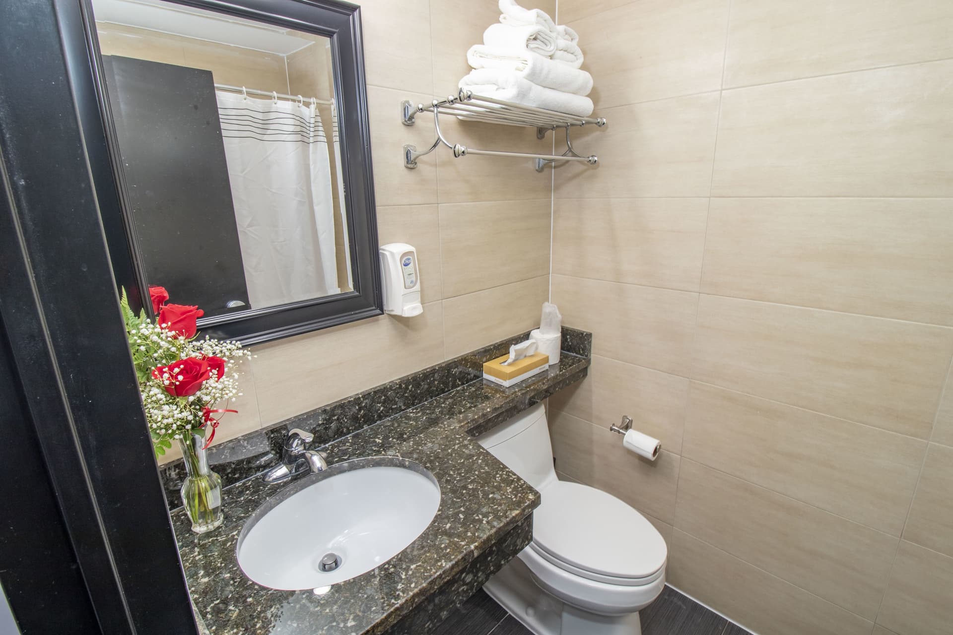 Canal Loft Hotel