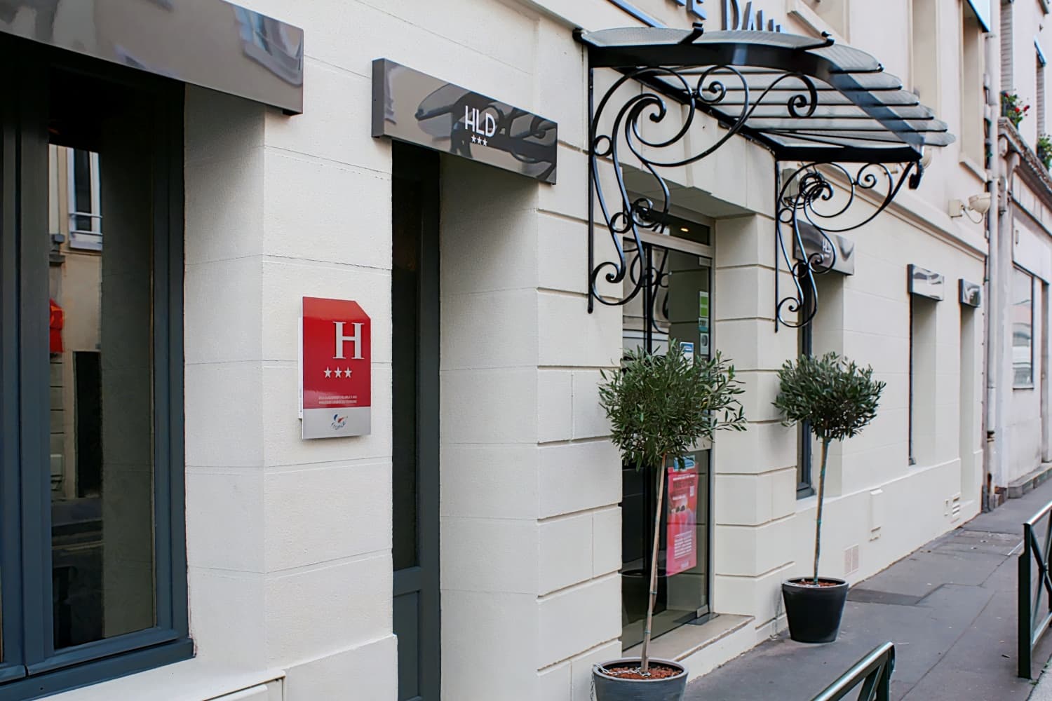 Hôtel le Dauphin