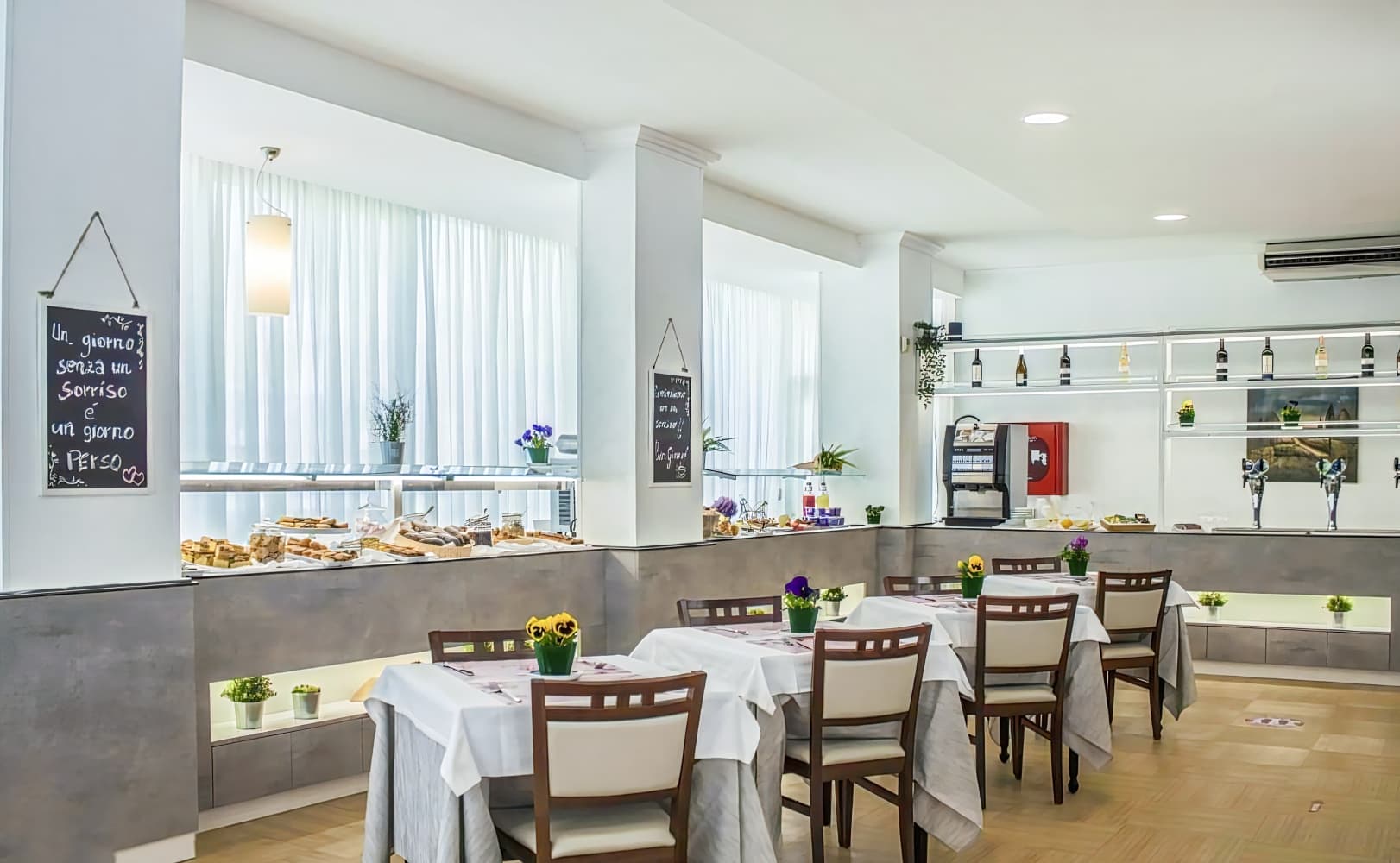 Hotel Sandra