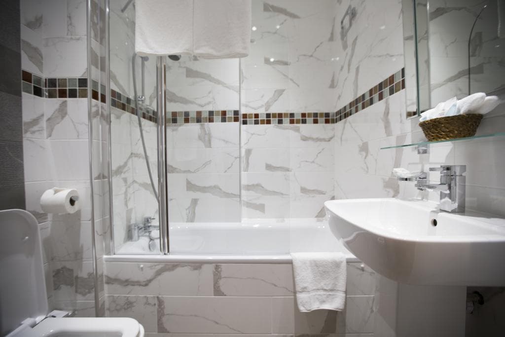 Cheshire Hotel