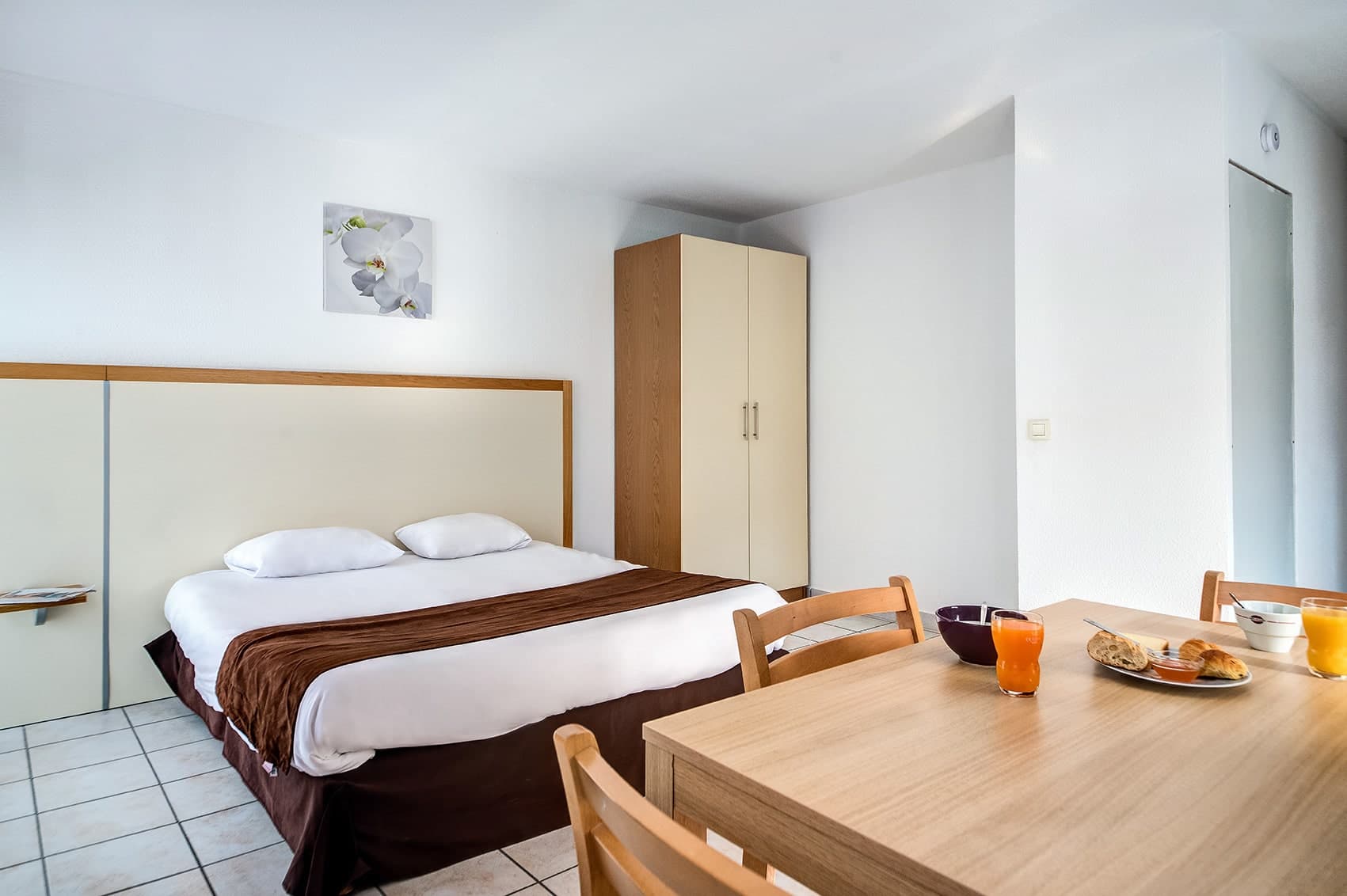 Zénitude Hôtel Divonne-les-Bains La Versoix