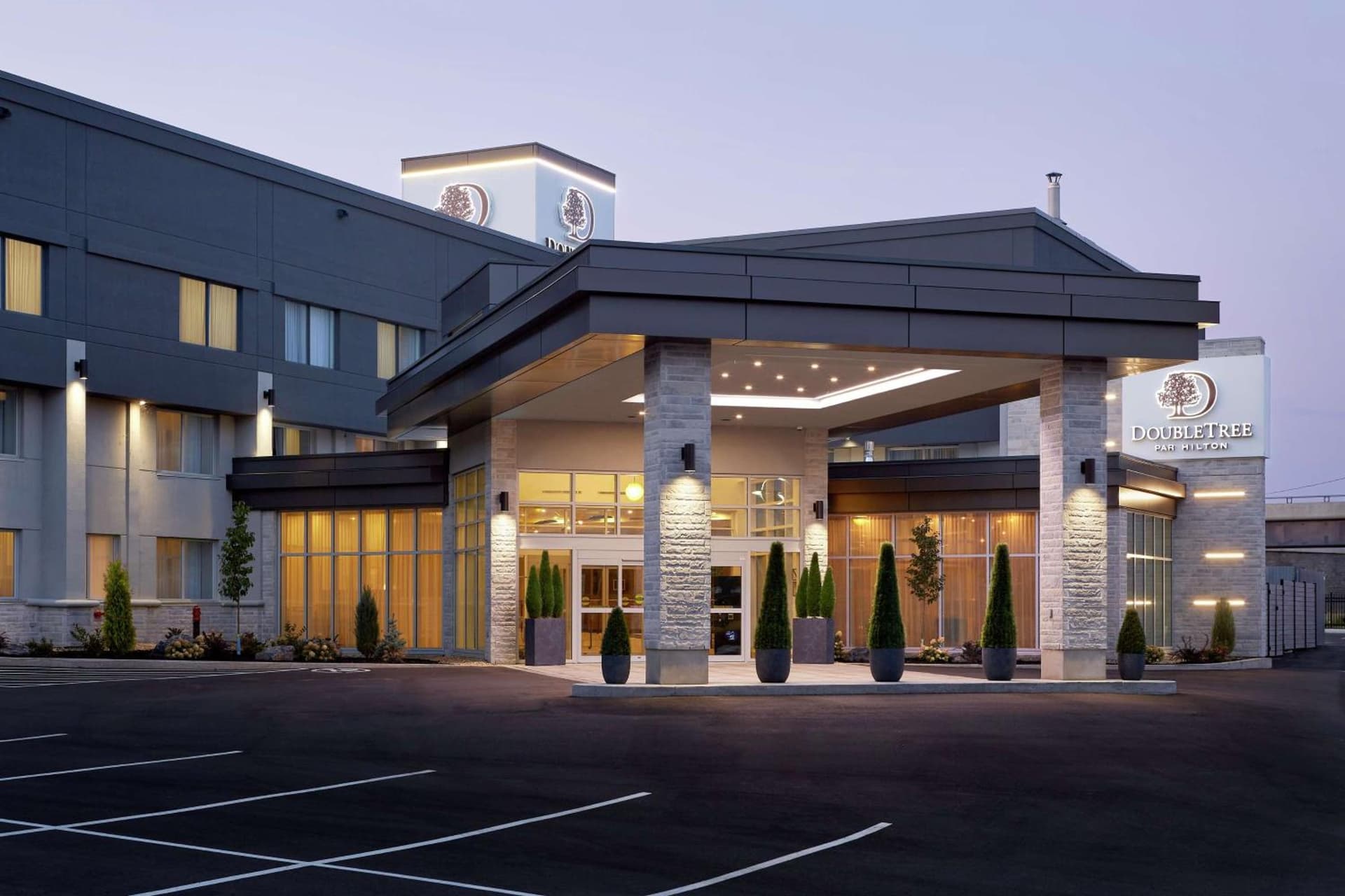 DoubleTree par Hilton Aéroport de Montréal