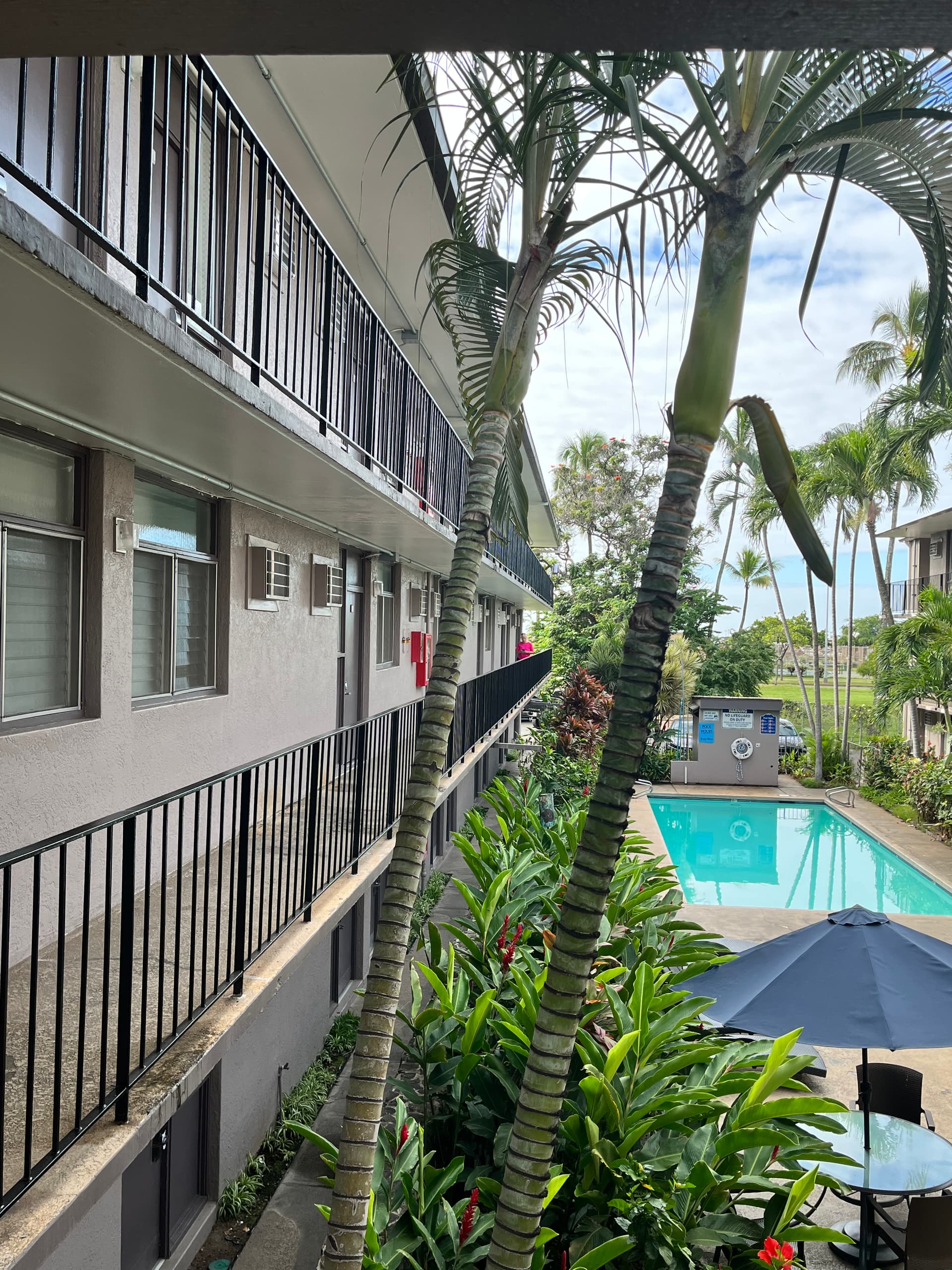 Pacific Marina Inn Airport Hotel