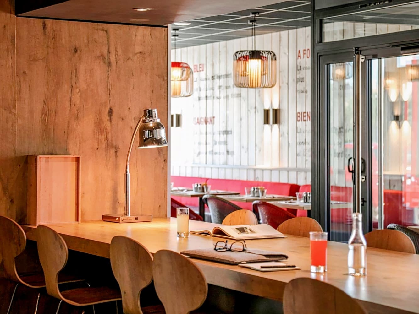 ibis Orange Centre Échangeur A7 A9