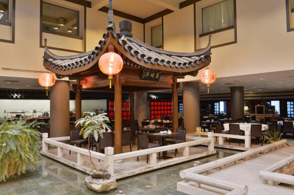 Holiday Inn Montreal Centre-Ville Downtown