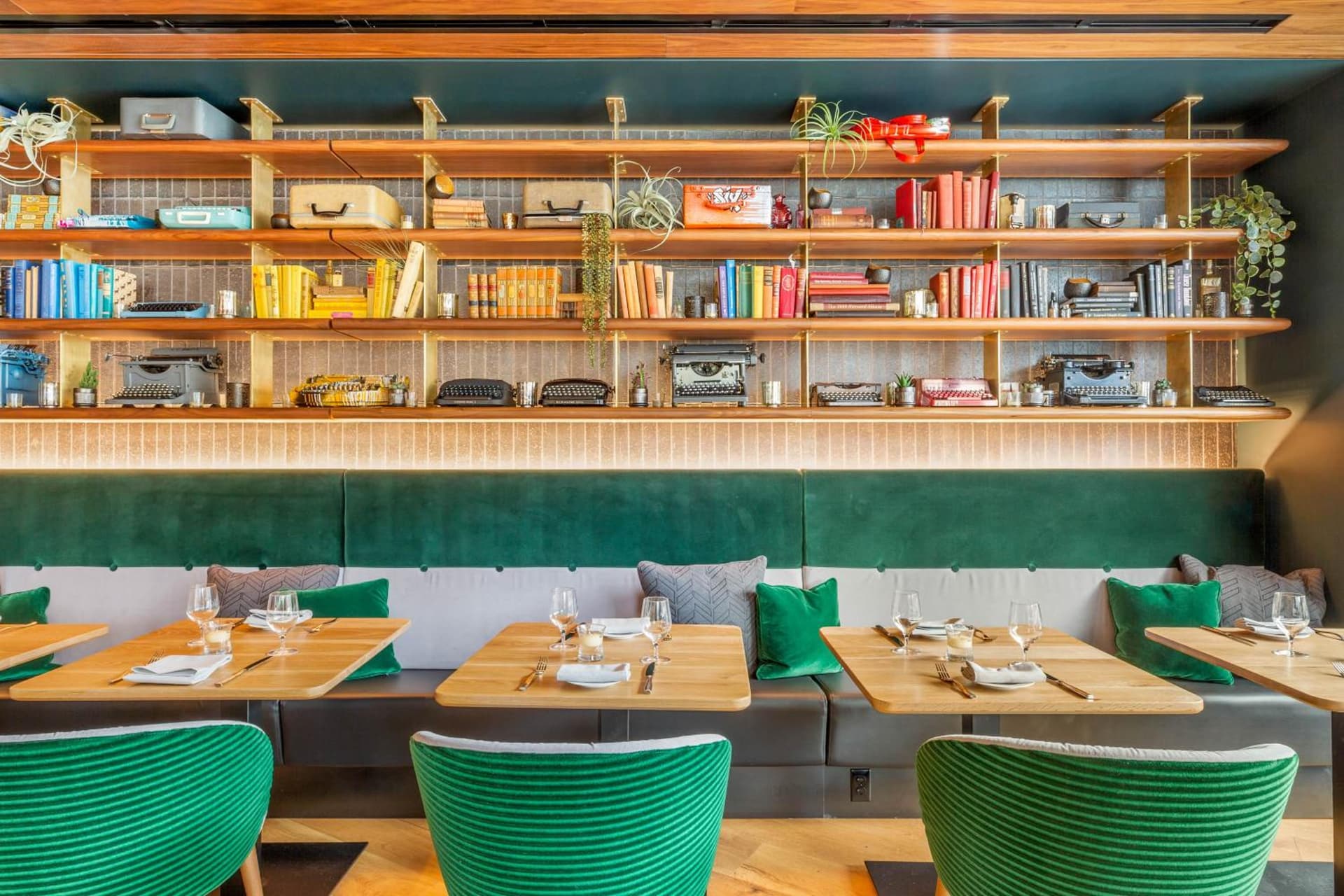 Cambria Hotel Boston Downtown - Seaport