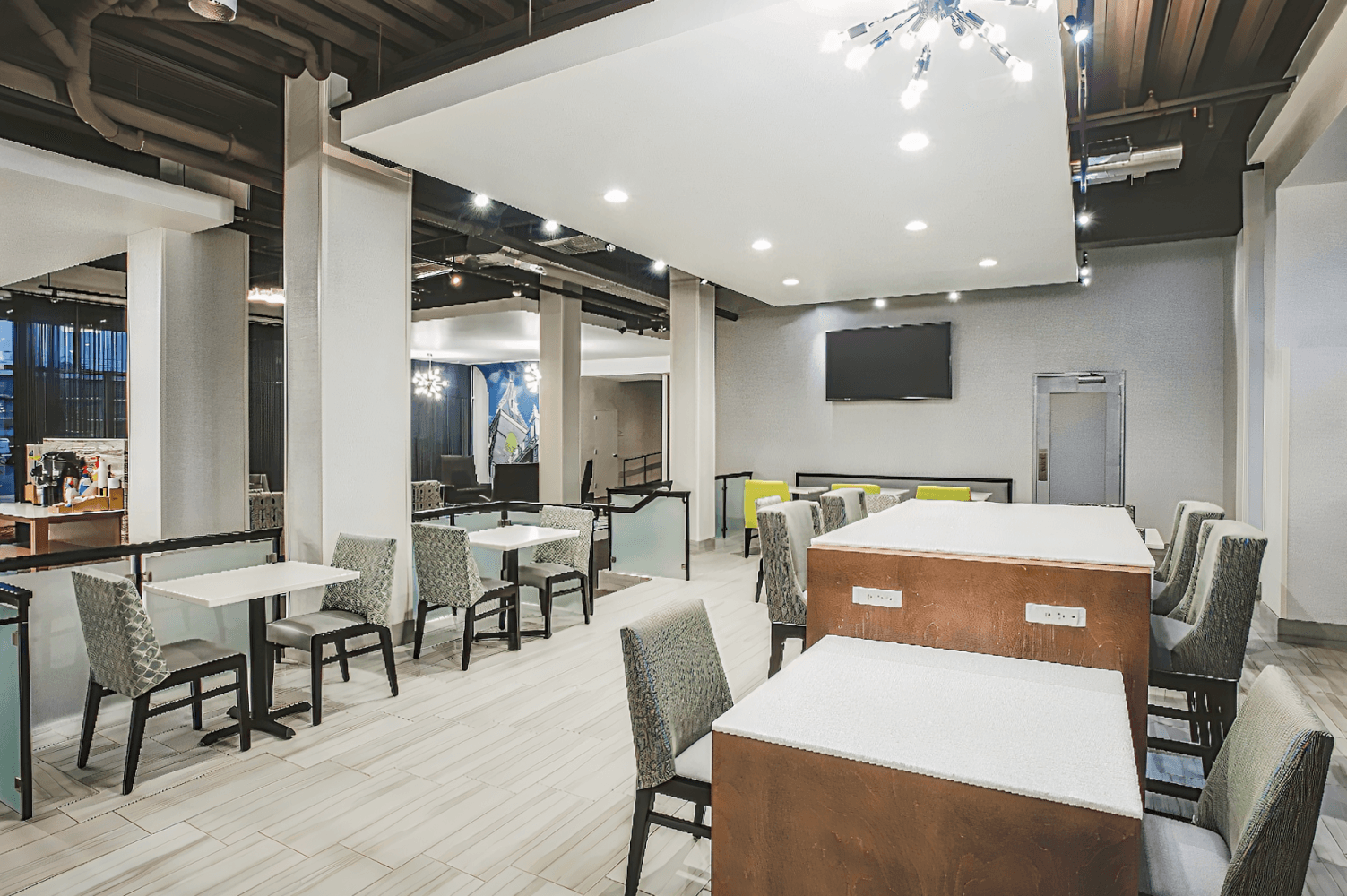 La Quinta Inn & Suites by Wyndham Winchester