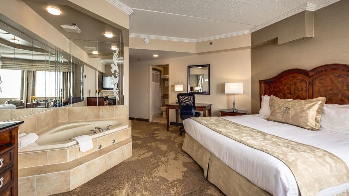 Monte Carlo Inn & Suites Downtown Markham