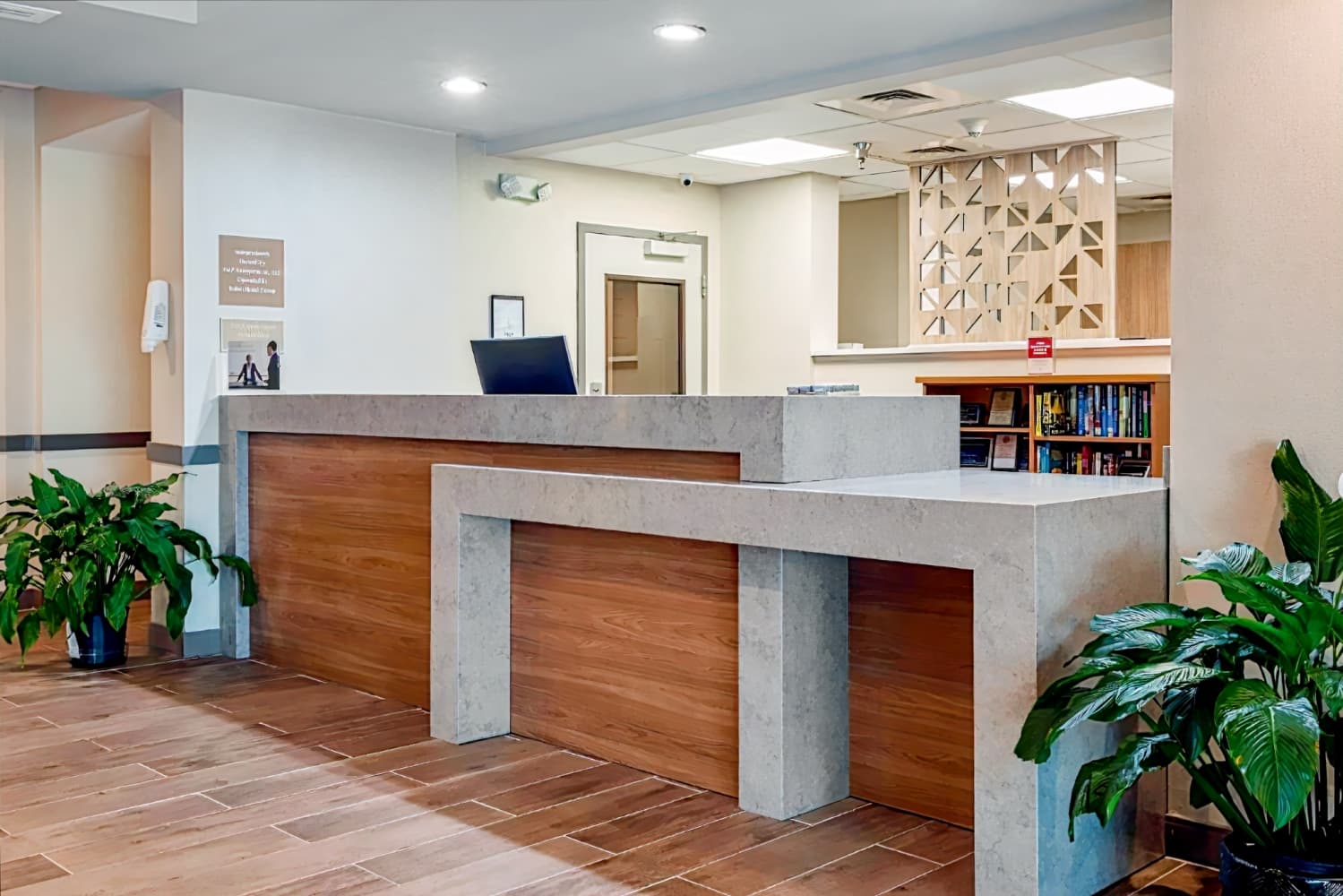 Candlewood Suites Enterprise