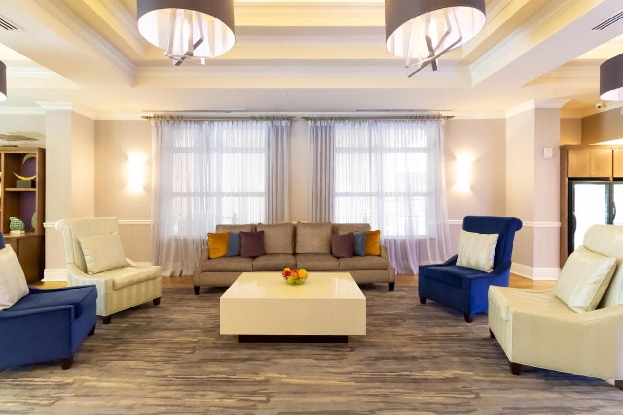 Holiday Inn Express Savannah Historic District