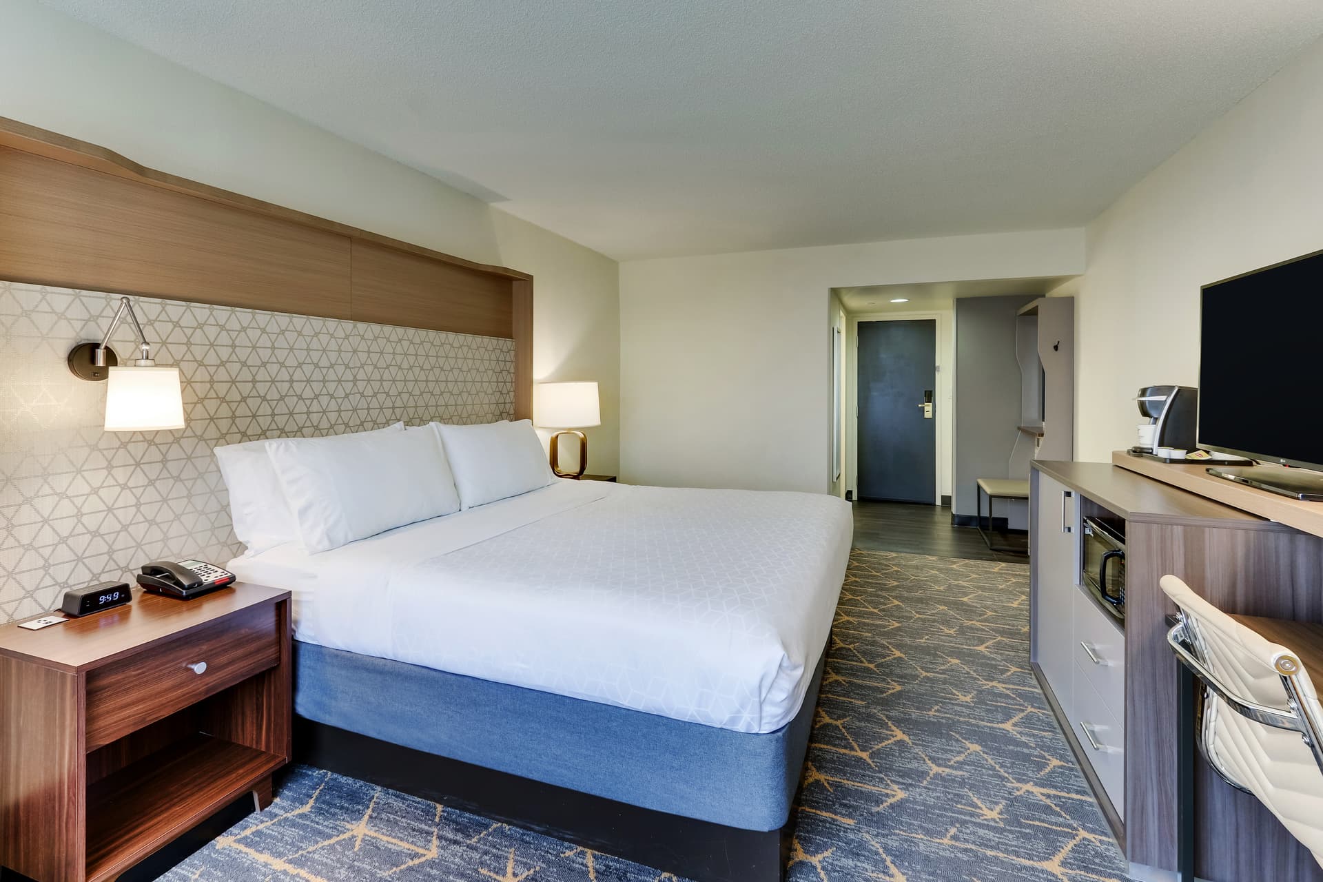 Holiday Inn Staunton Conference Center, an IHG Hotel