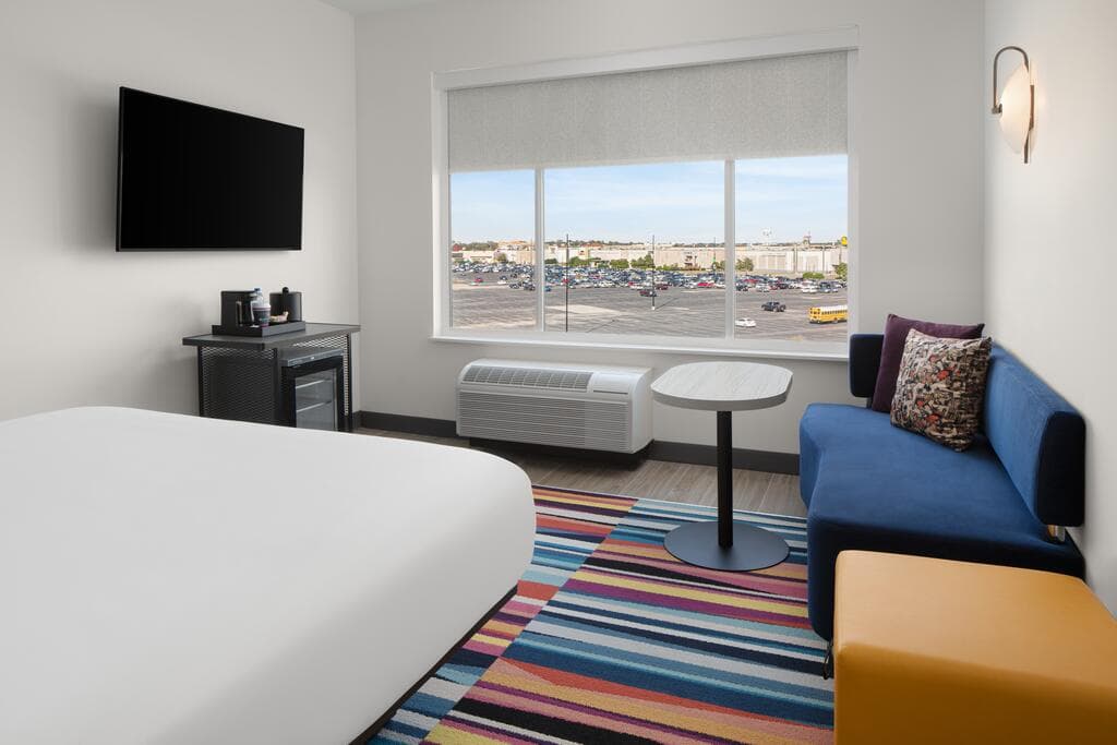 Aloft Houston Katy Hotel & Conference Center