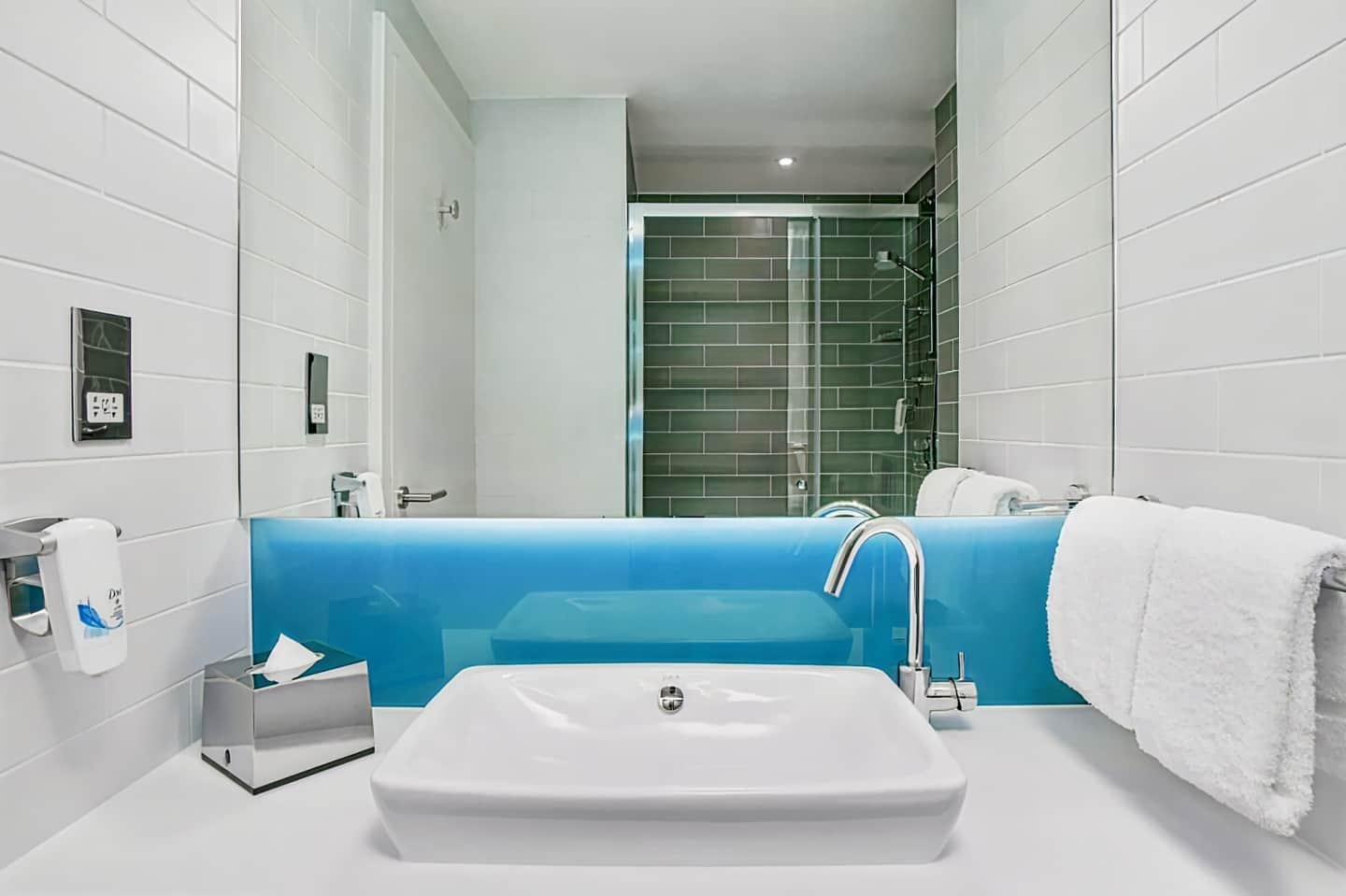 Holiday Inn Express Belfast City