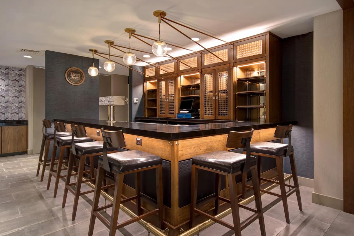 Four Points by Sheraton Boston Newton