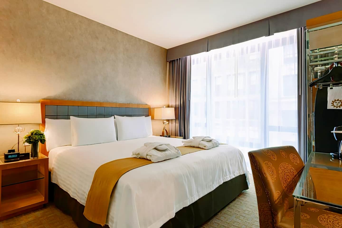 Executive Hotel Le Soleil