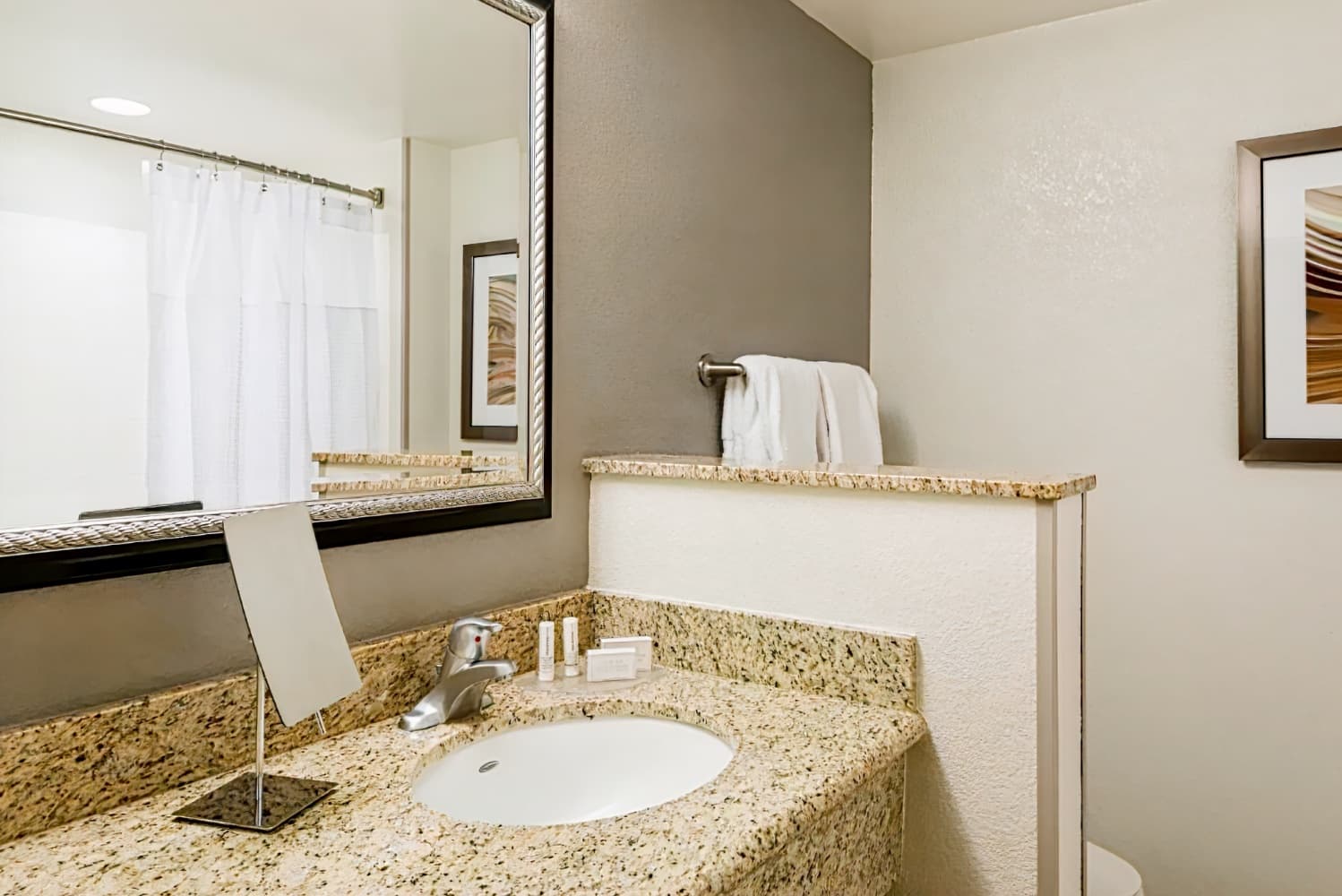 Courtyard Fort Myers at I-75 and Gulf Coast Town Center