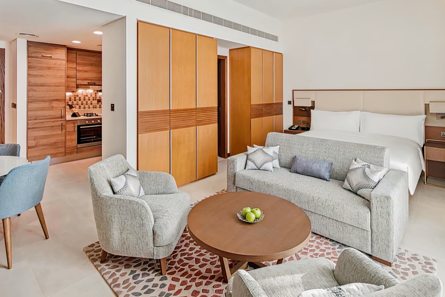 Staybridge Suites Dubai Al-Maktoum Airport