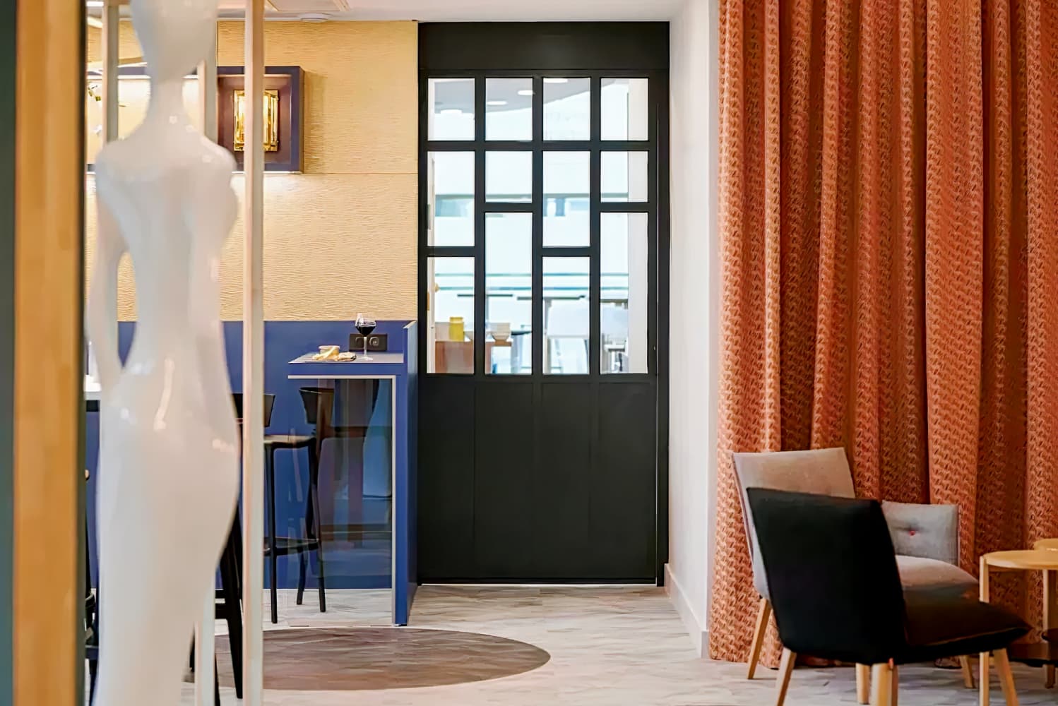 Seven Urban Suites Nantes Centre