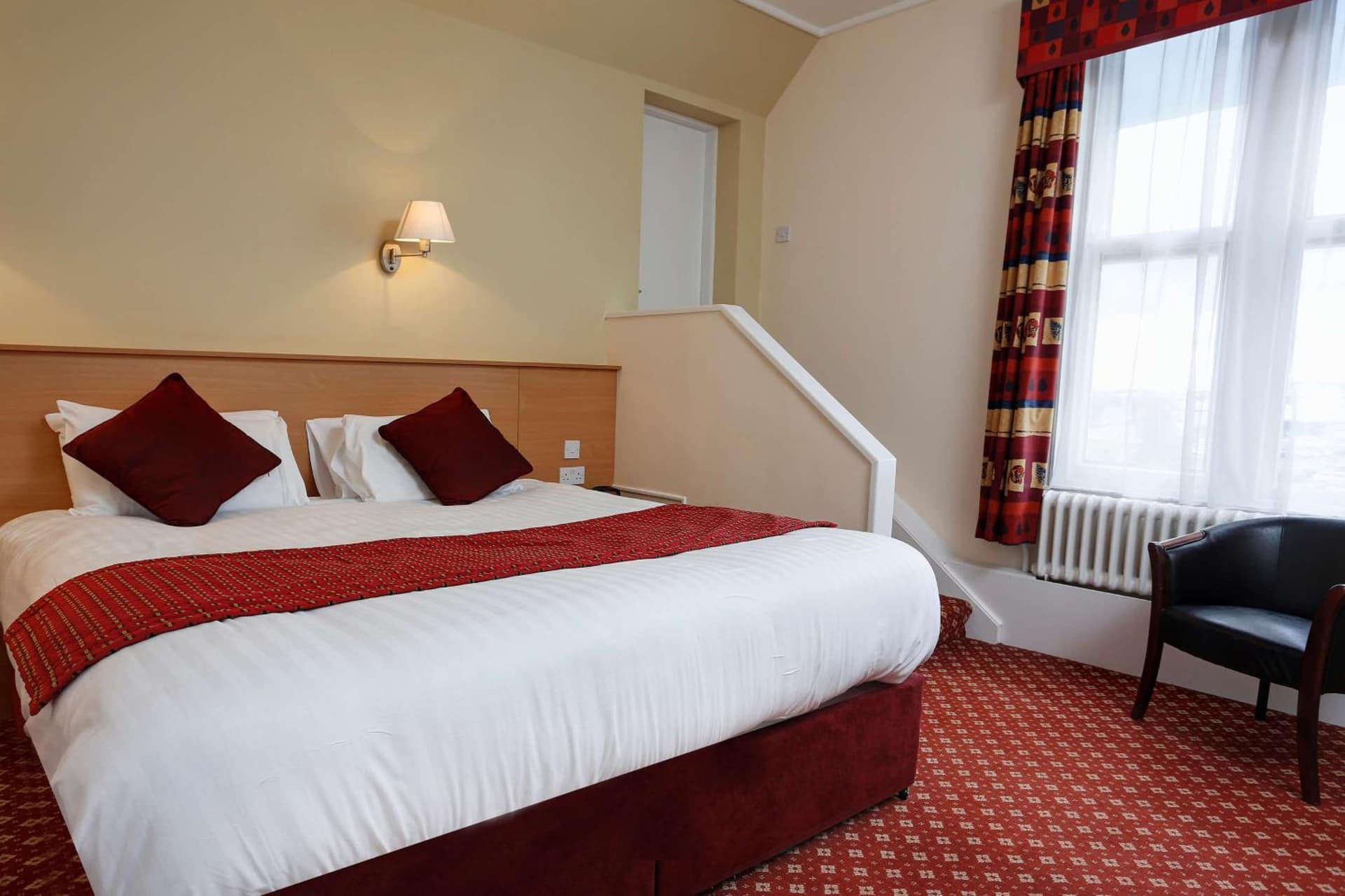 The Crewe Arms Hotel (old)