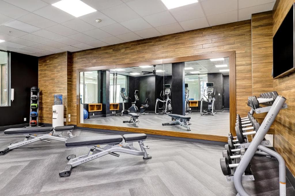 Four Points by Sheraton St. Catharines Niagara Suites