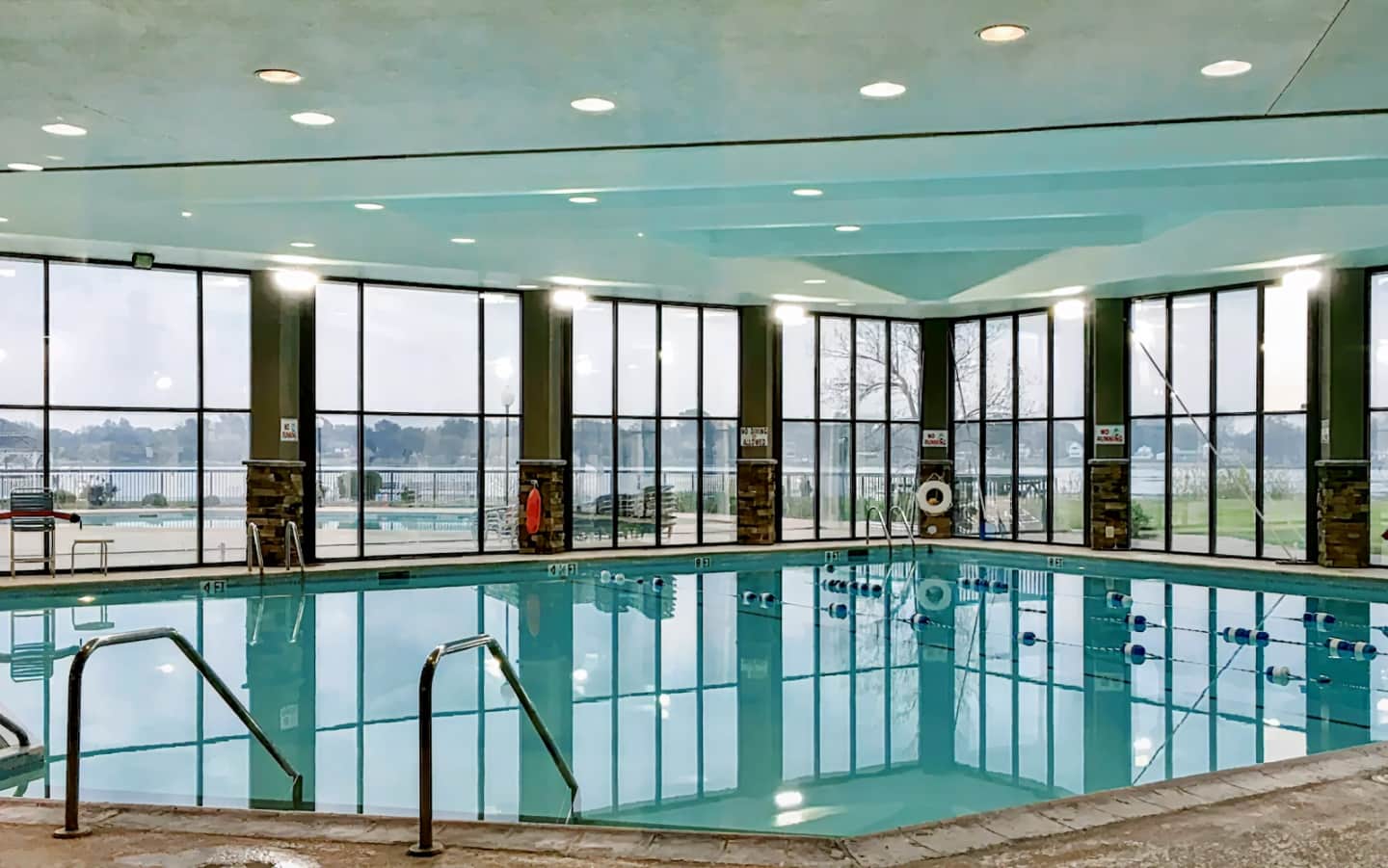 RADISSON HOTEL NIAGARA FALLS - GRAND ISLAND USA