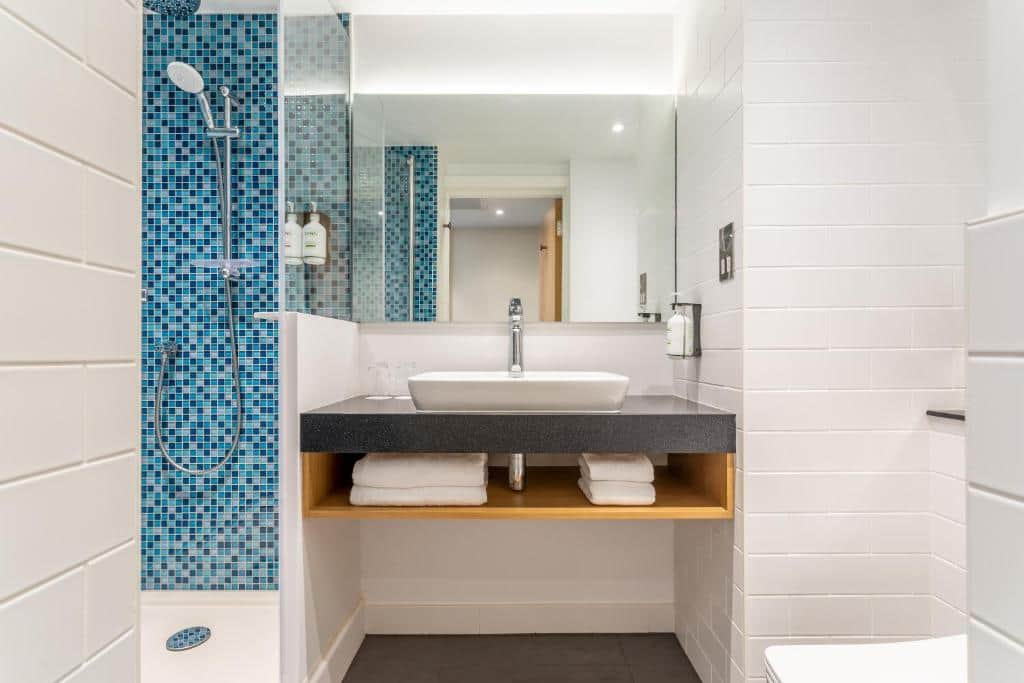 Holiday Inn Dublin Airport