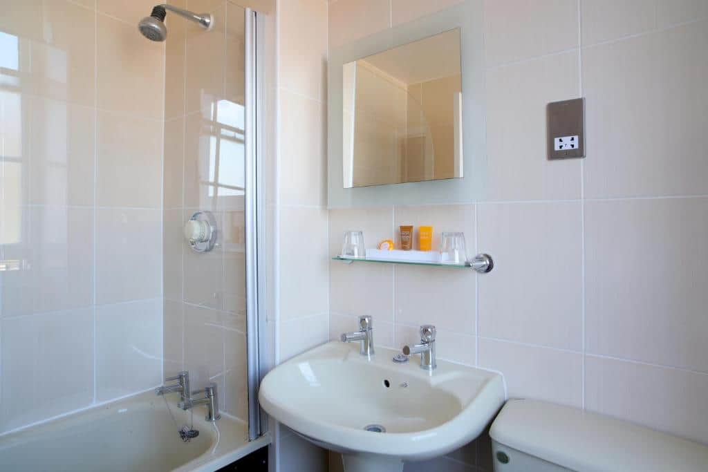 Carlisle Station Hotel, Sure Hotel Collection by BW