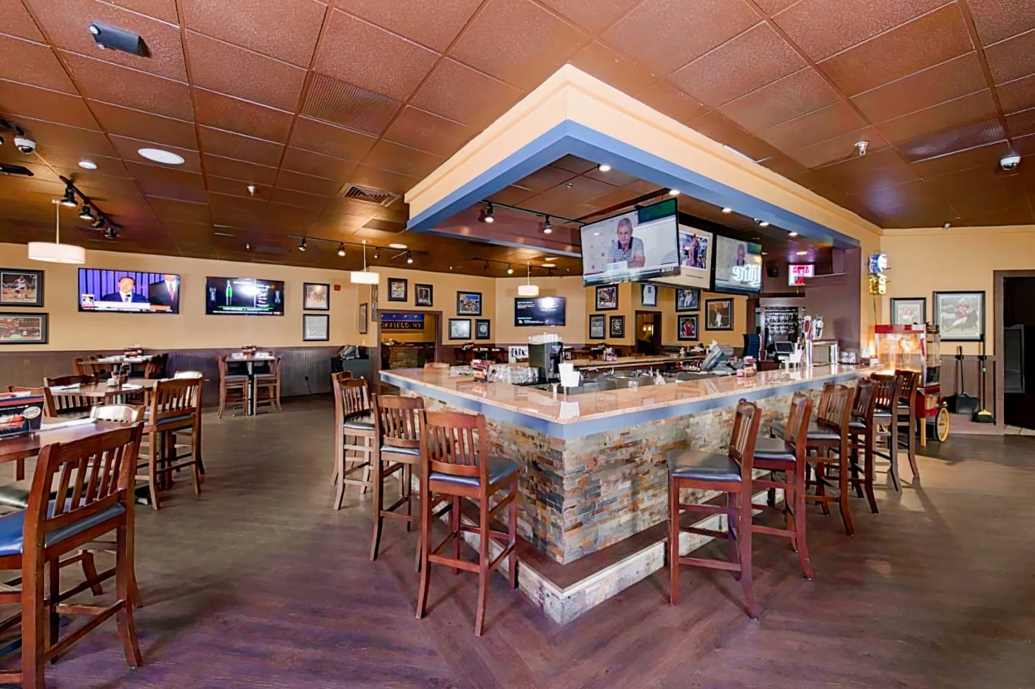 Holiday Inn Brookfield - Milwaukee, an IHG Hotel