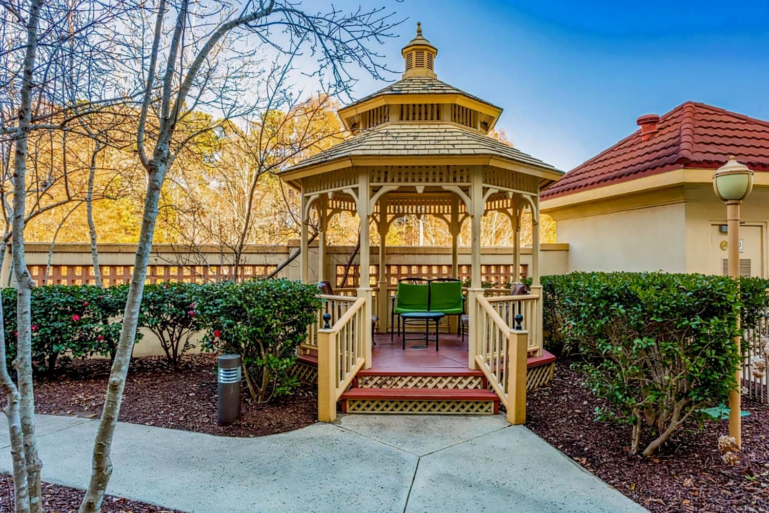 La Quinta Inn & Suites by Wyndham Raleigh Cary