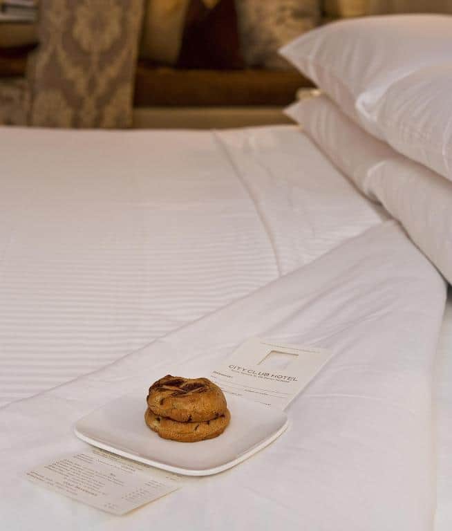 City Club Hotel