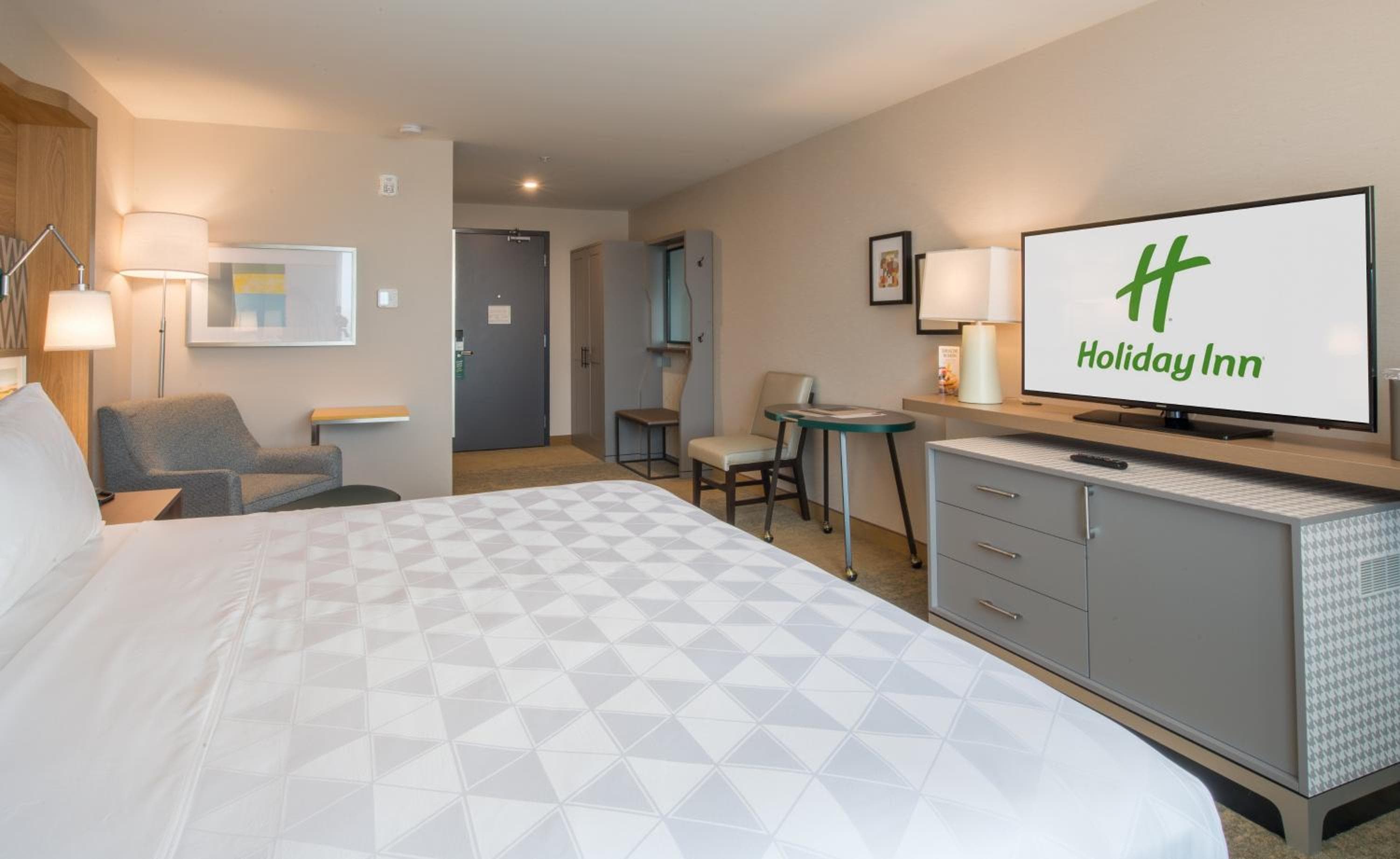 Holiday Inn Edmonton South - Evario Events, an IHG Hotel