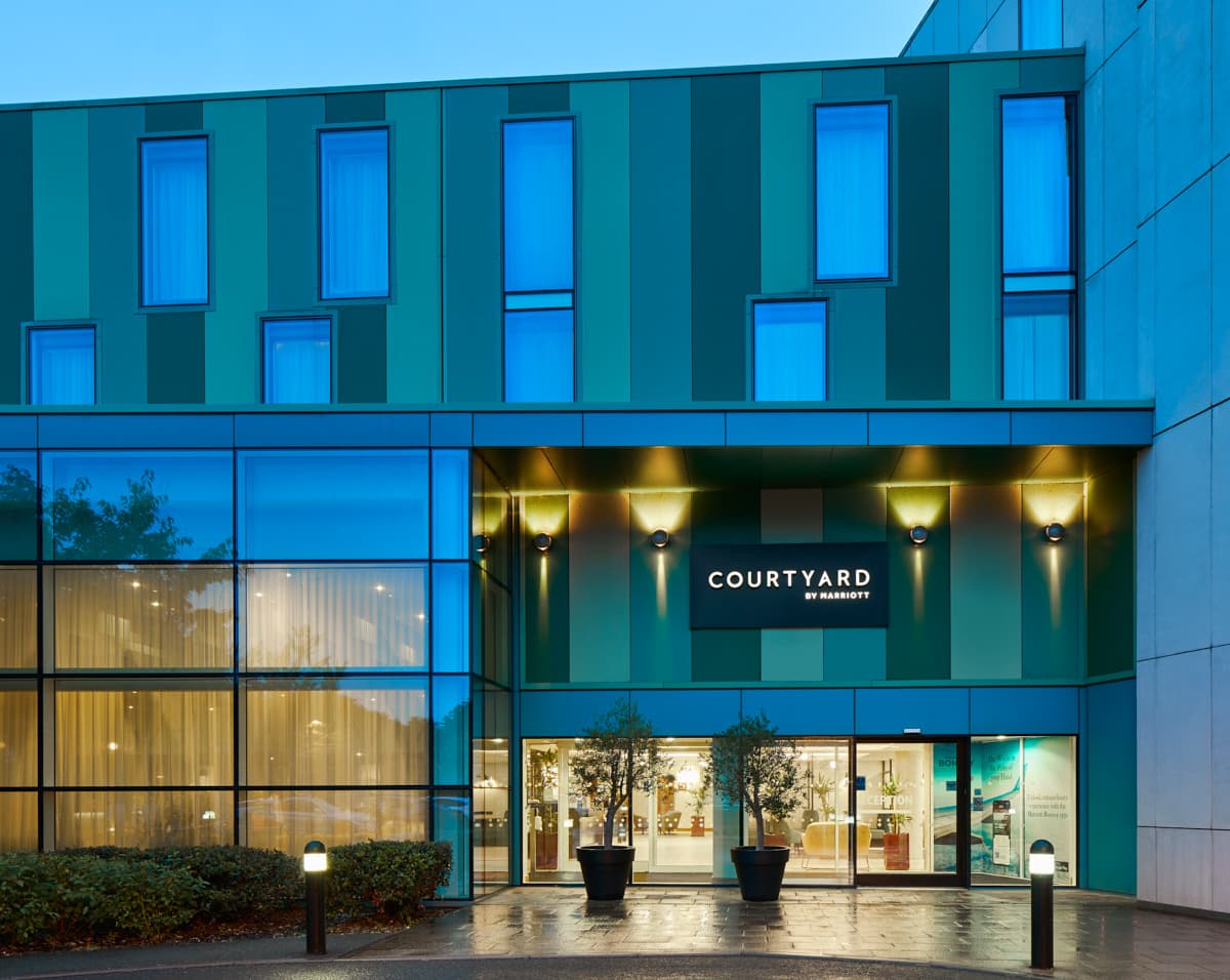 Courtyard by Marriott London Gatwick Airport