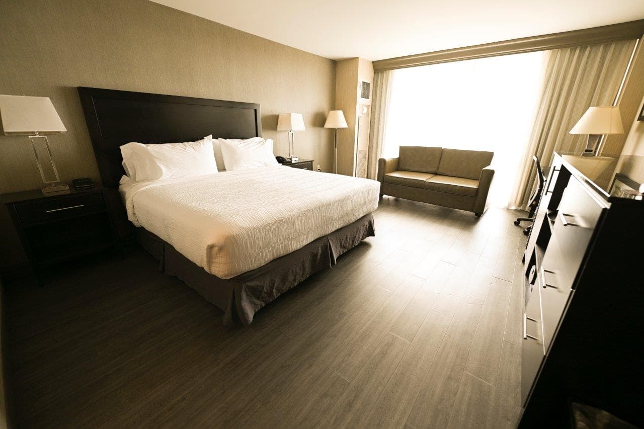 Grand Resort Hotel - Mt Laurel - Philadelphia