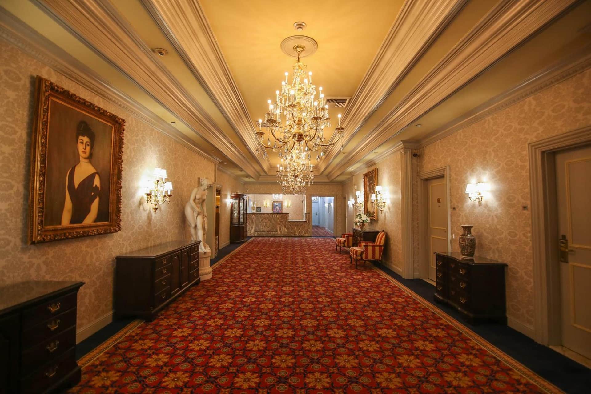The Bristol Hotel Campbell San Jose