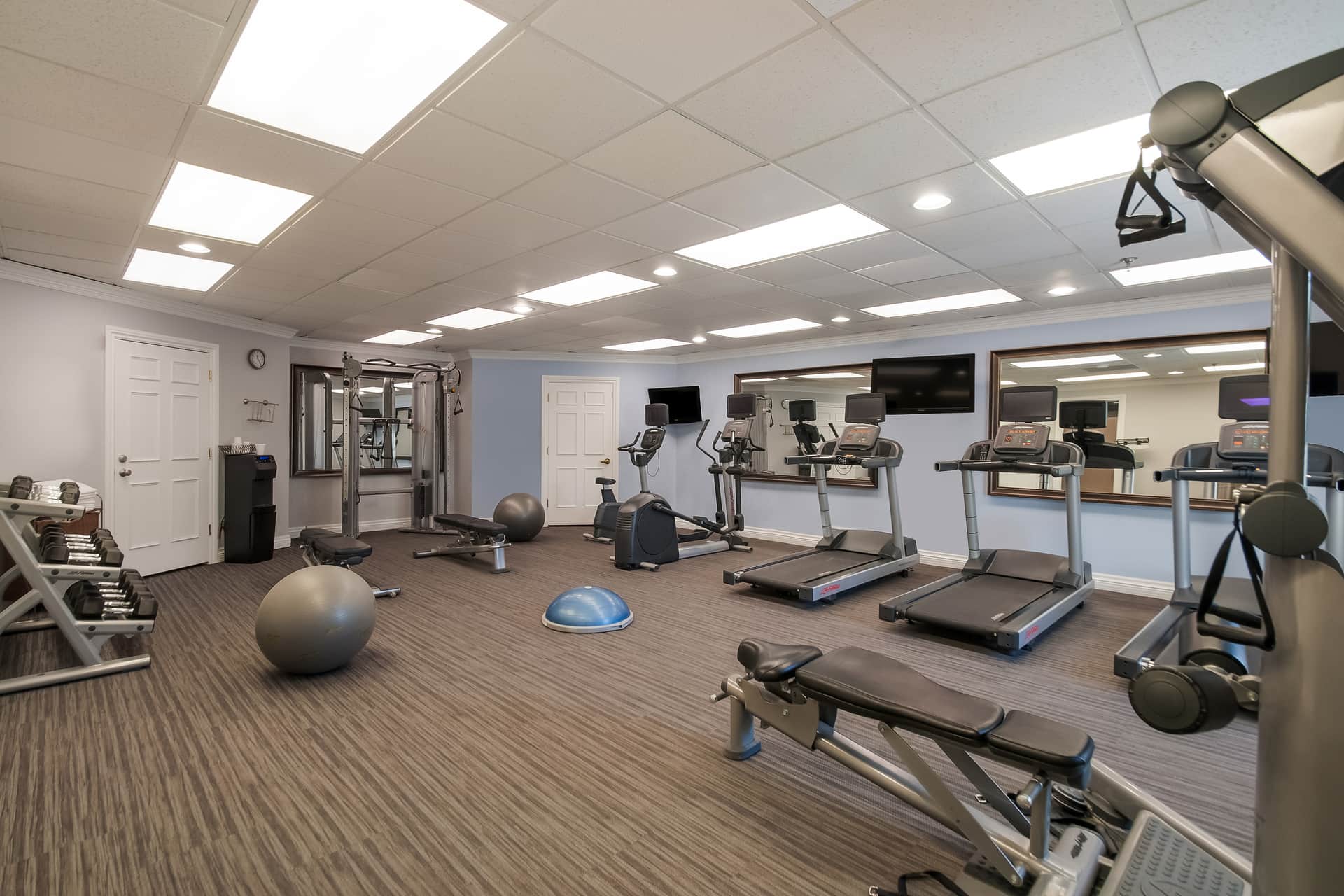 Sonesta ES Suites Dulles Airport