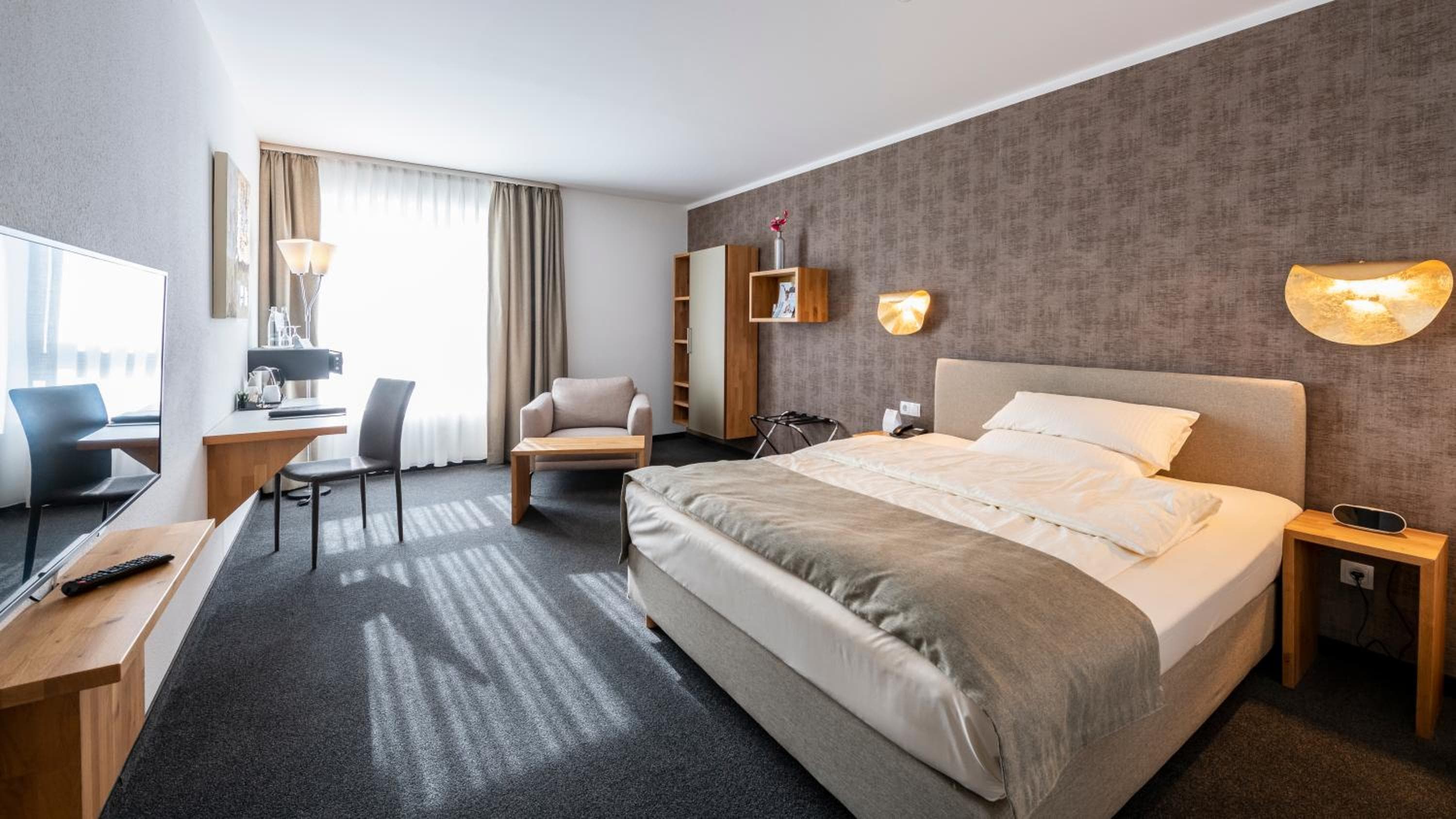 Best Western Plus iO Hotel