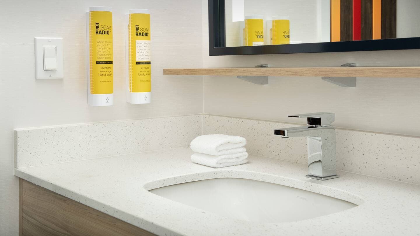 Tru By Hilton Orlando Convention Center