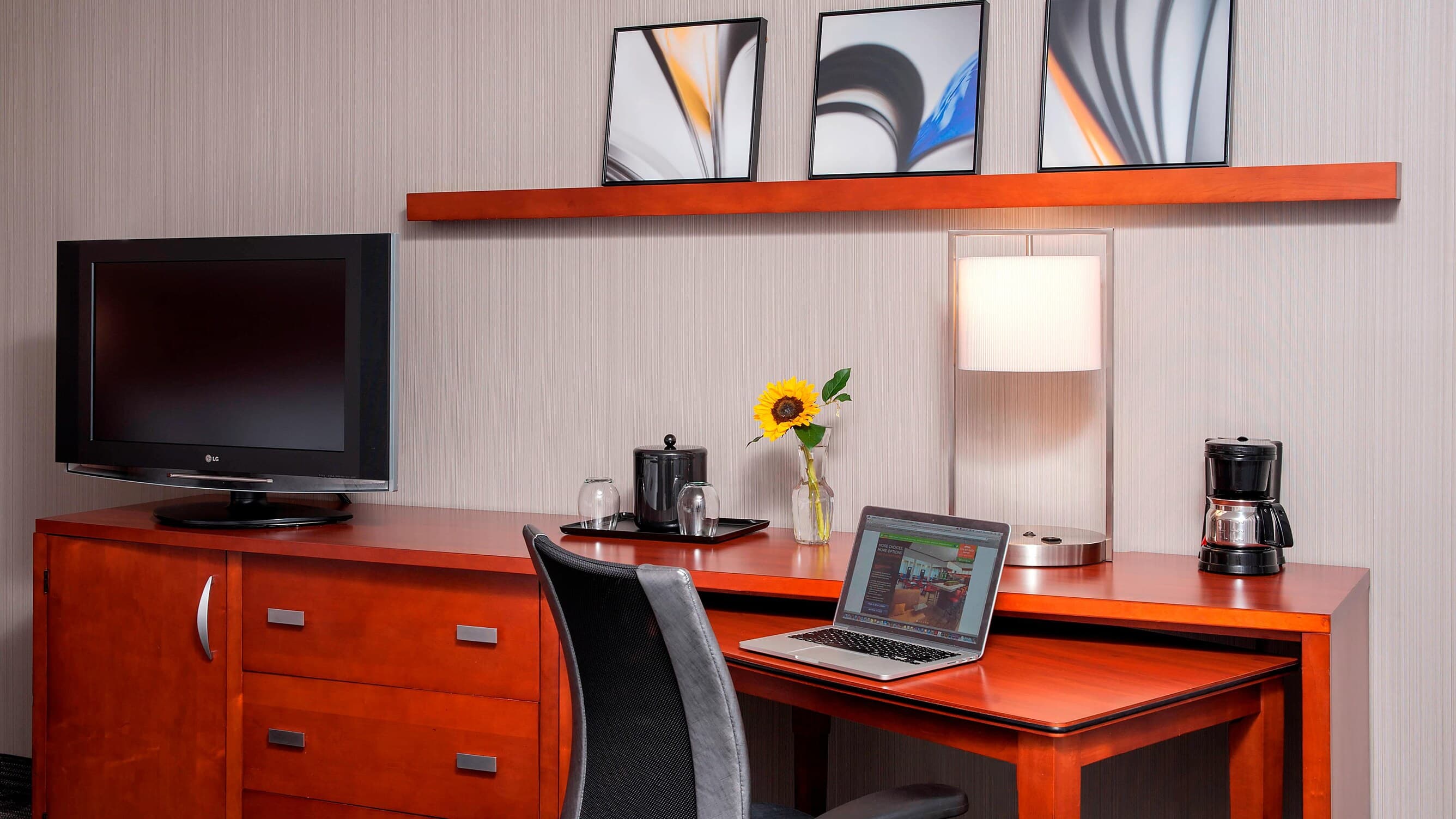 Courtyard by Marriott Chicago Glenview/Northbrook