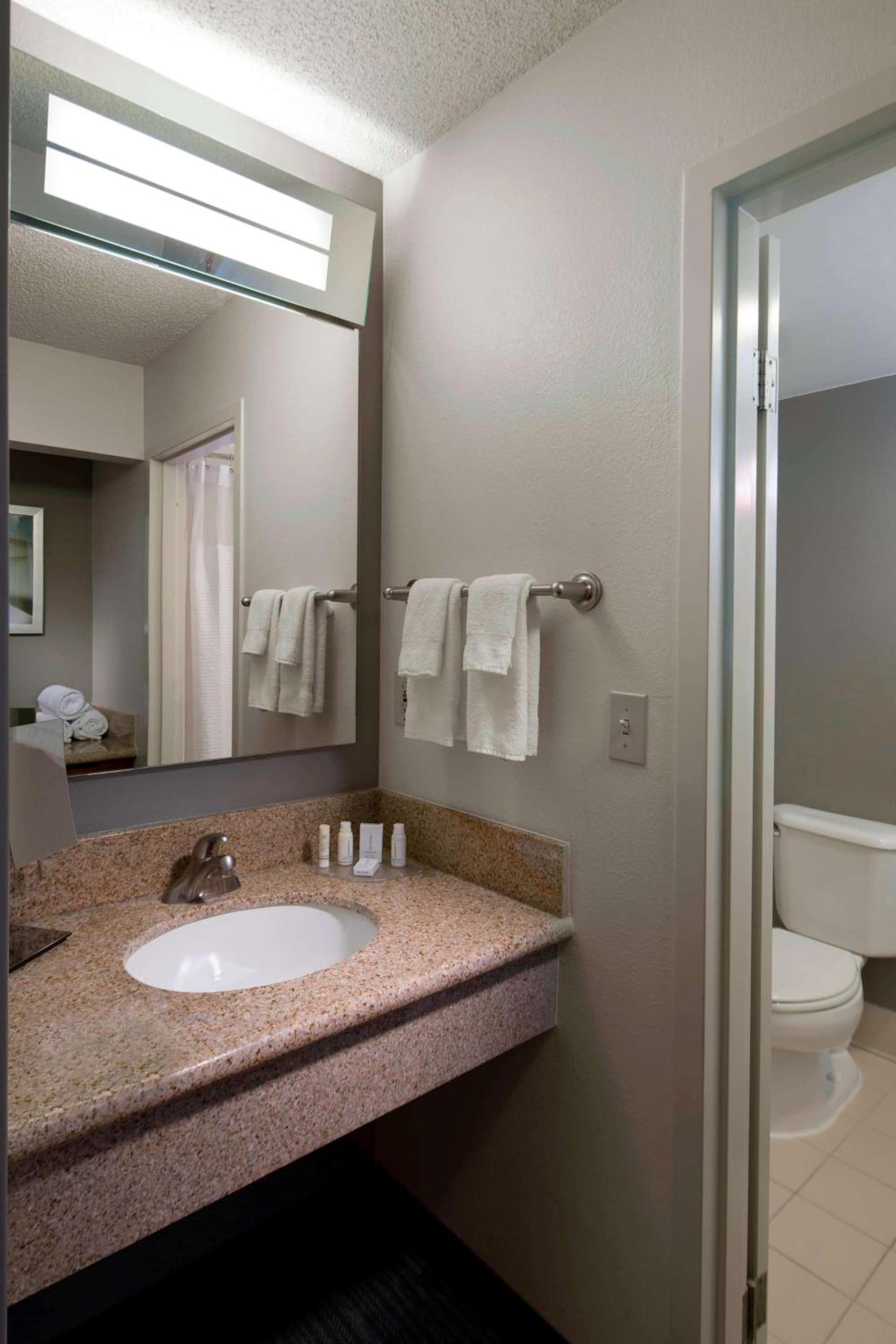 Sonesta Select Boca Raton Town Center