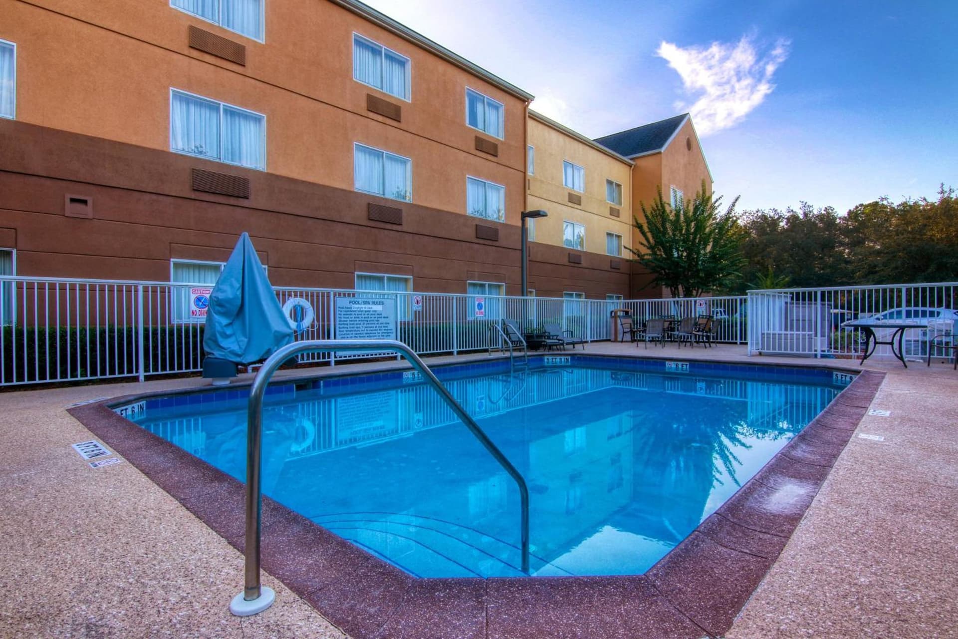 Fairfield Inn & Suites Jacksonville Airport