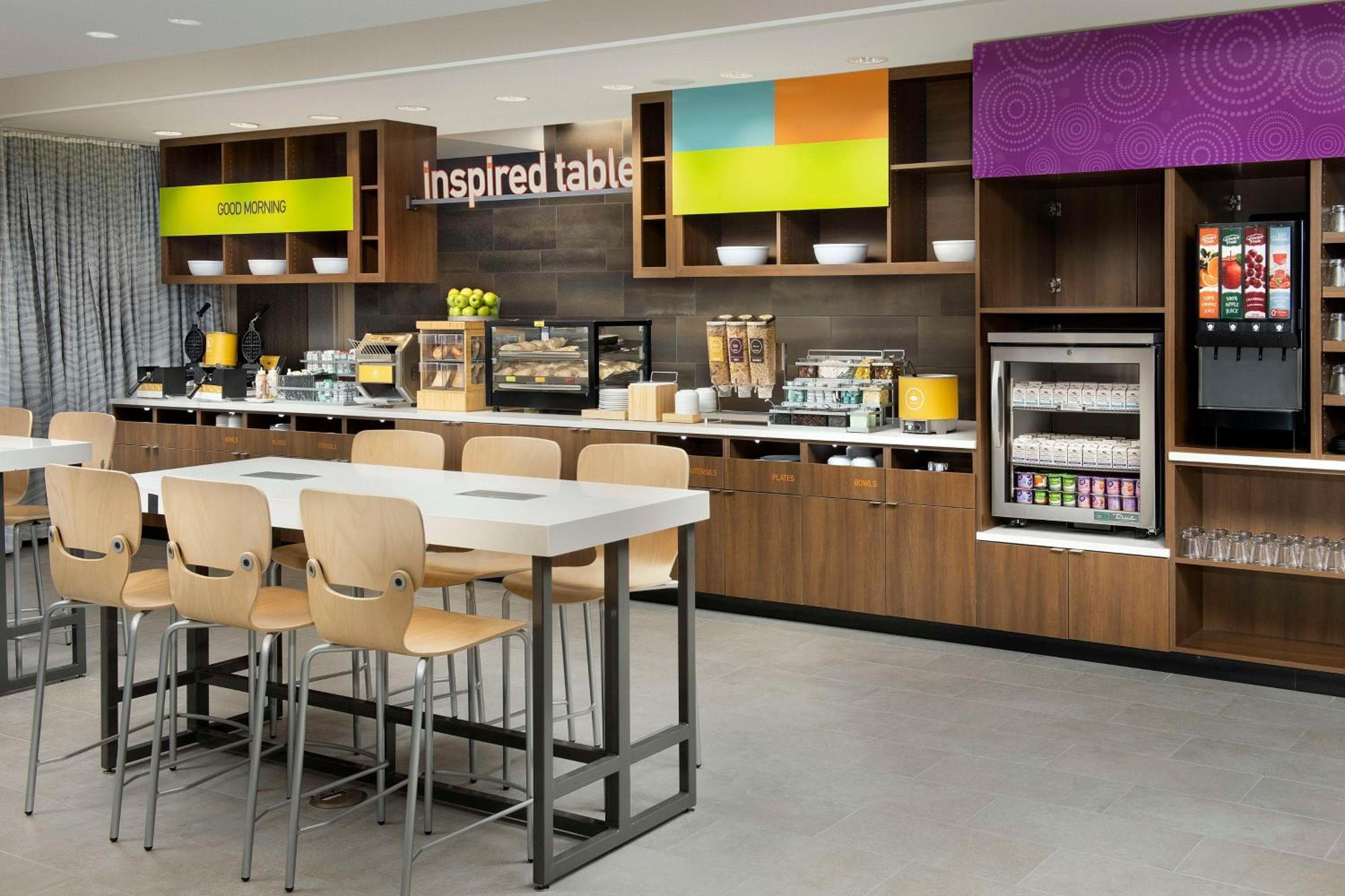 Home2 Suites by Hilton Fort Myers Airport