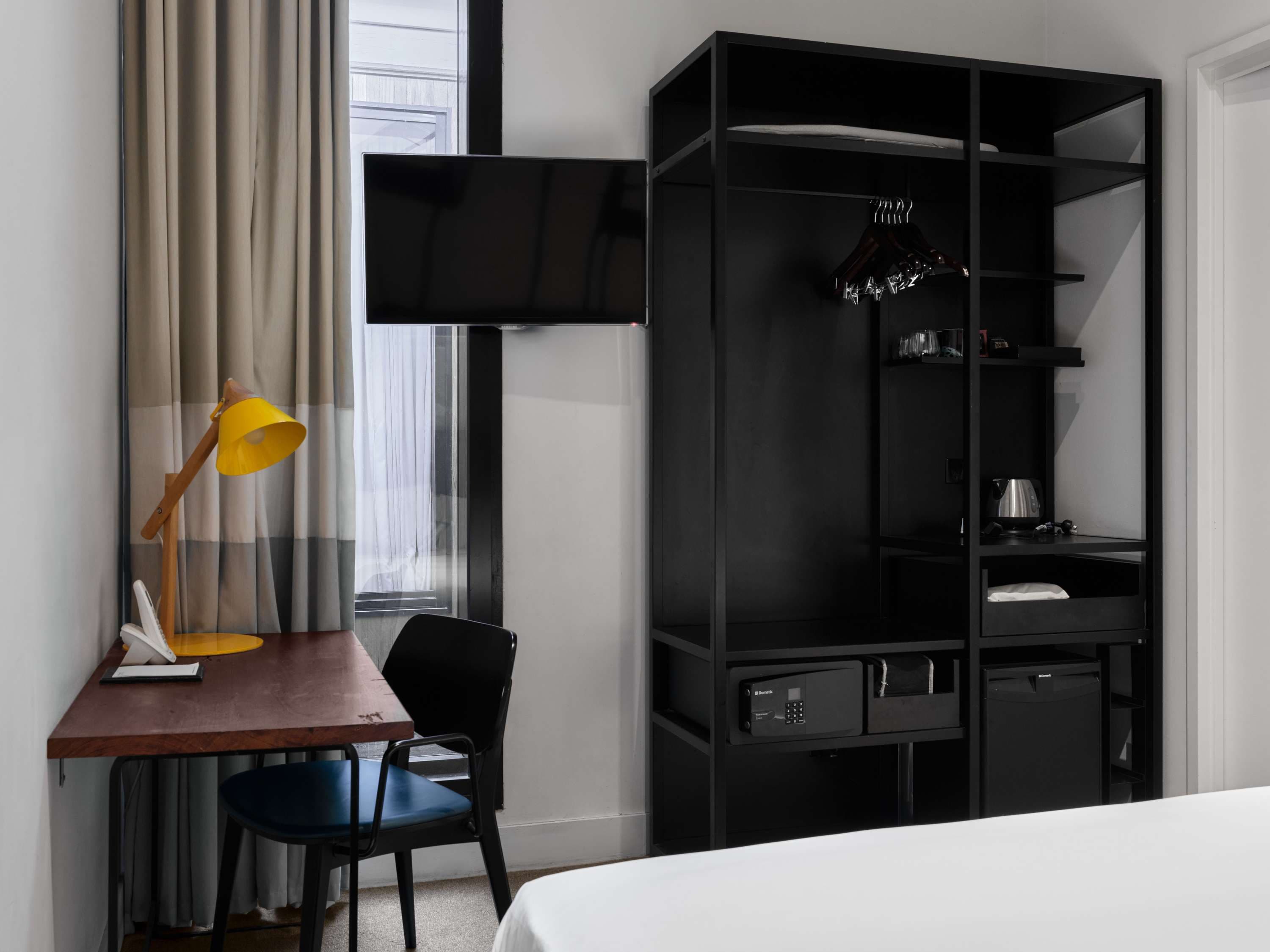 Hotel Woolstore 1888, Sydney - Handwritten Collection